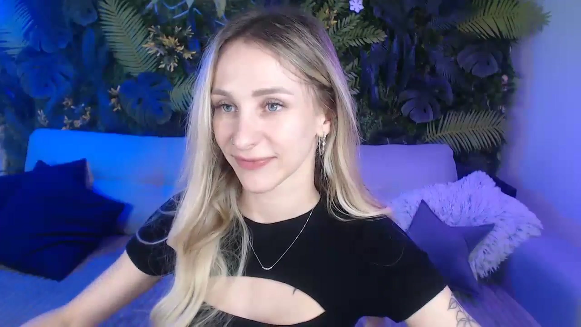 Gallery image thumbnail from Horny_Blond's myfreecams stream on, 11/30/2024, 09:24 image 10 of 20