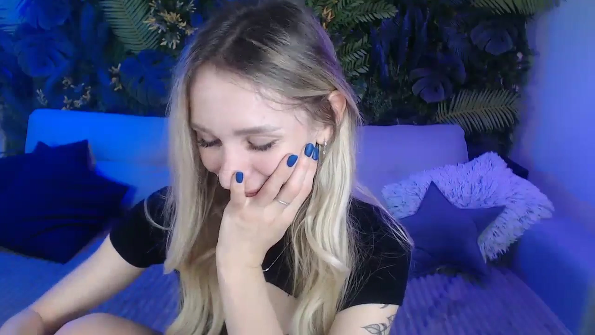 Gallery image thumbnail from Horny_Blond's myfreecams stream on, 11/30/2024, 09:24 image 9 of 20