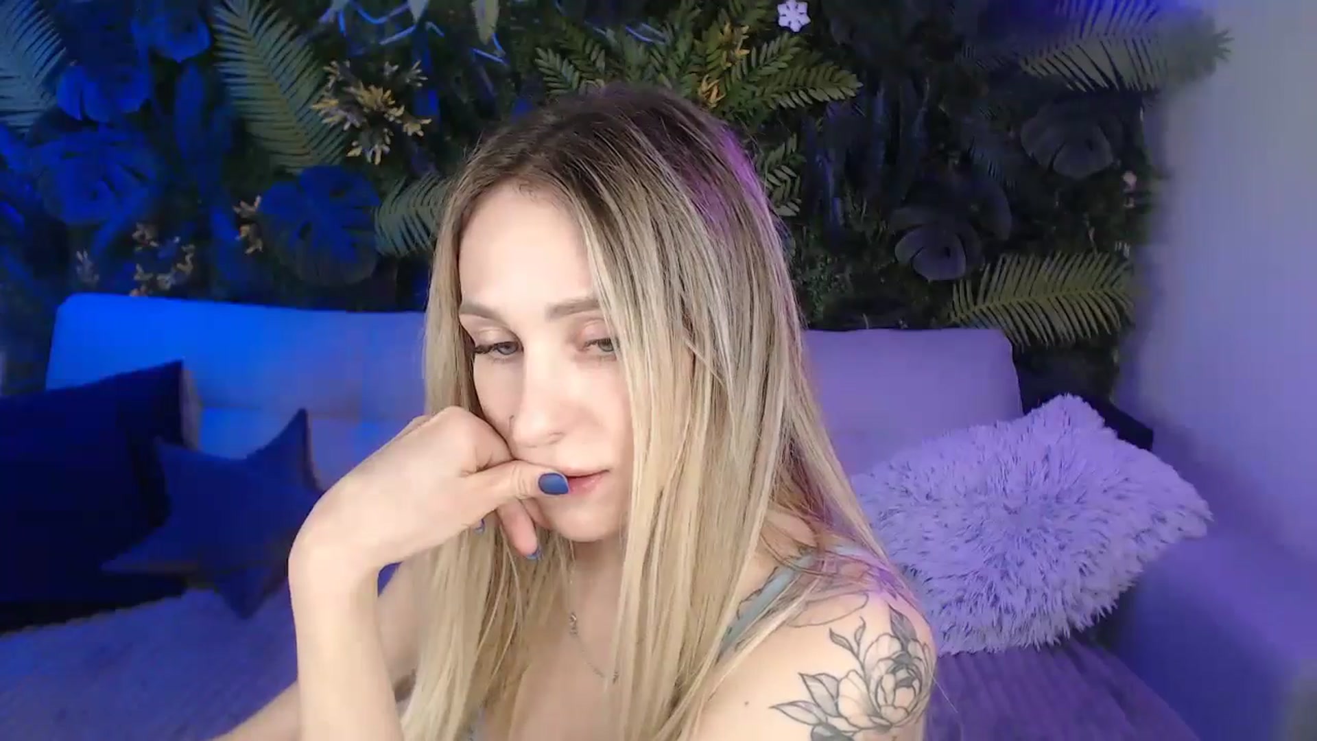 Gallery image thumbnail from Horny_Blond's myfreecams stream on, 12/02/2024, 12:09 image 20 of 20