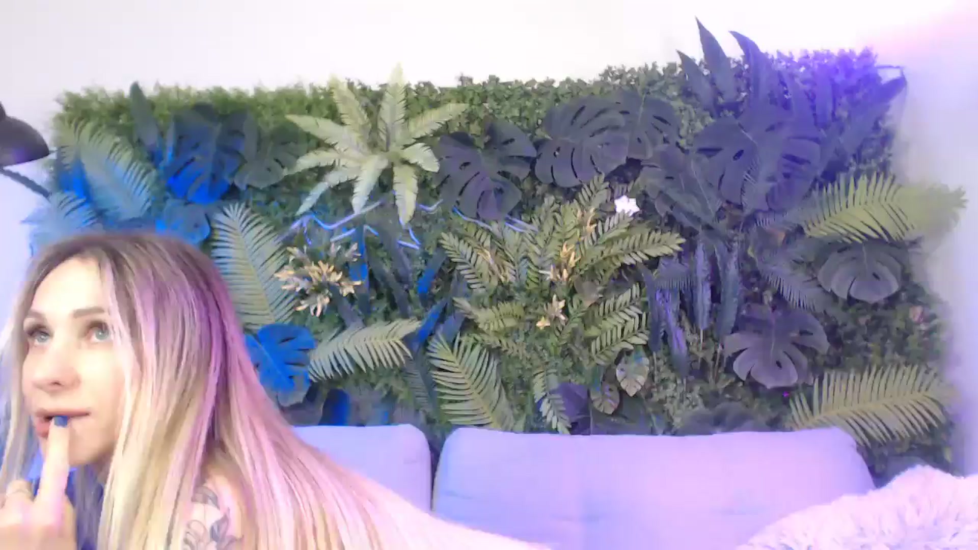 Gallery image thumbnail from Horny_Blond's myfreecams stream on, 12/02/2024, 13:53 image 7 of 20