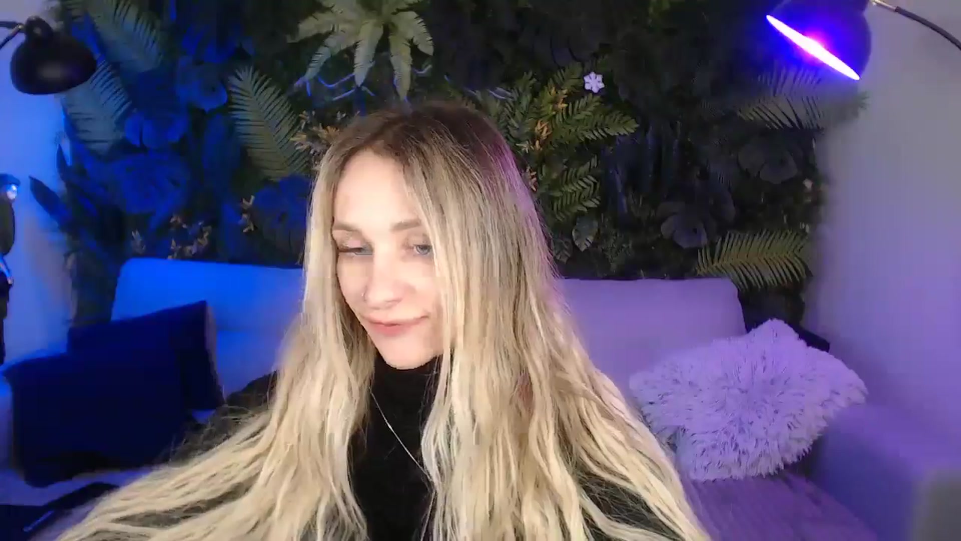 Gallery image thumbnail from Horny_Blond's myfreecams stream on, 12/03/2024, 09:59 image 19 of 20
