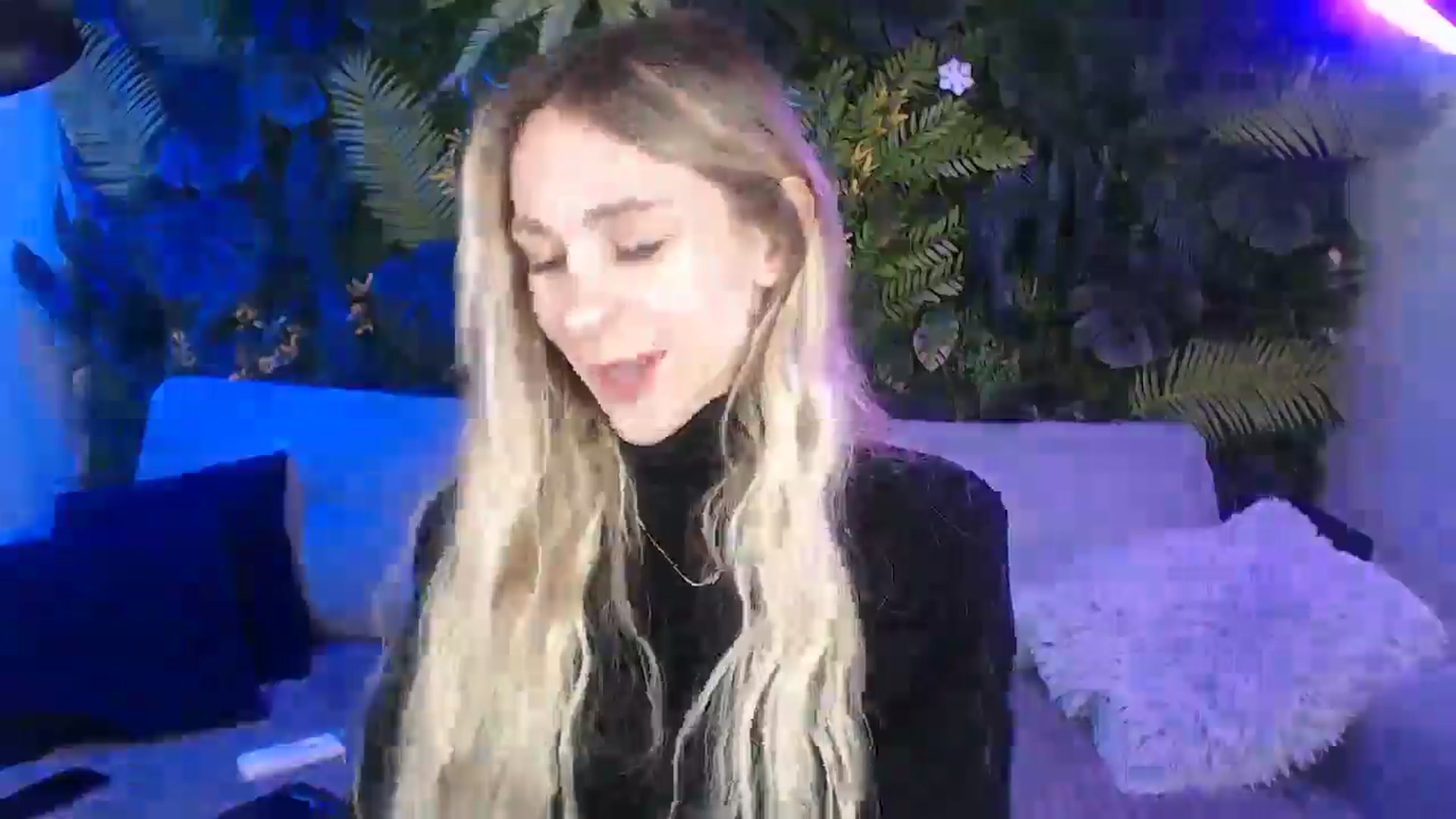 Gallery image thumbnail from Horny_Blond's myfreecams stream on, 12/03/2024, 09:59 image 12 of 20