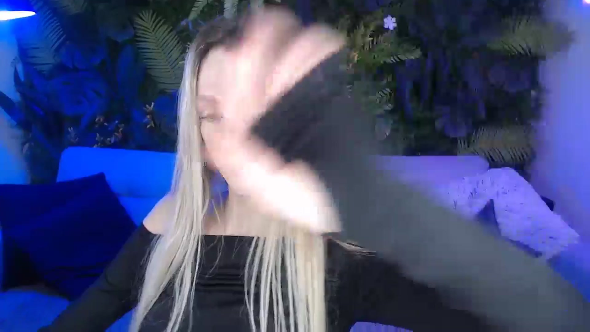 Gallery image thumbnail from Horny_Blond's myfreecams stream on, 12/06/2024, 09:47 image 4 of 20