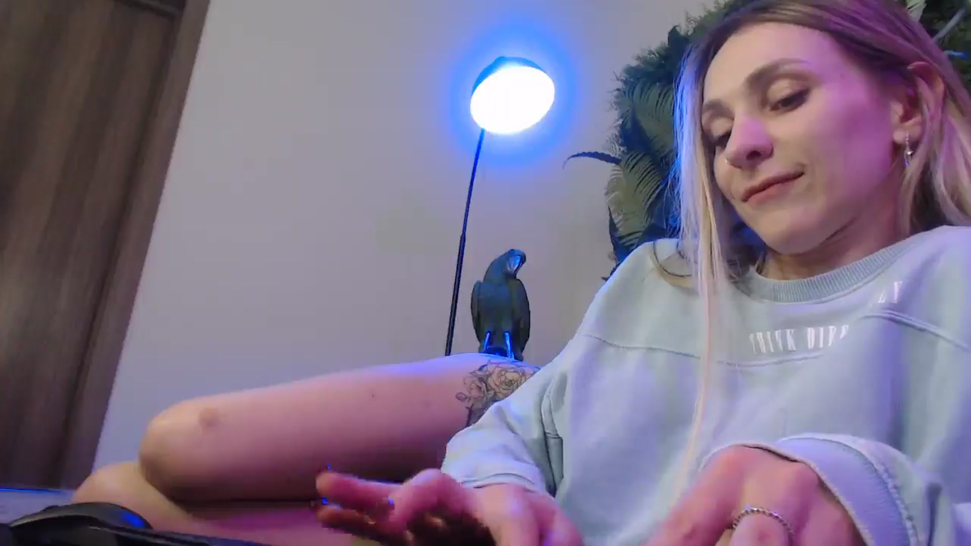 Gallery image thumbnail from Horny_Blond's myfreecams stream on, 12/07/2024, 12:49 image 16 of 20
