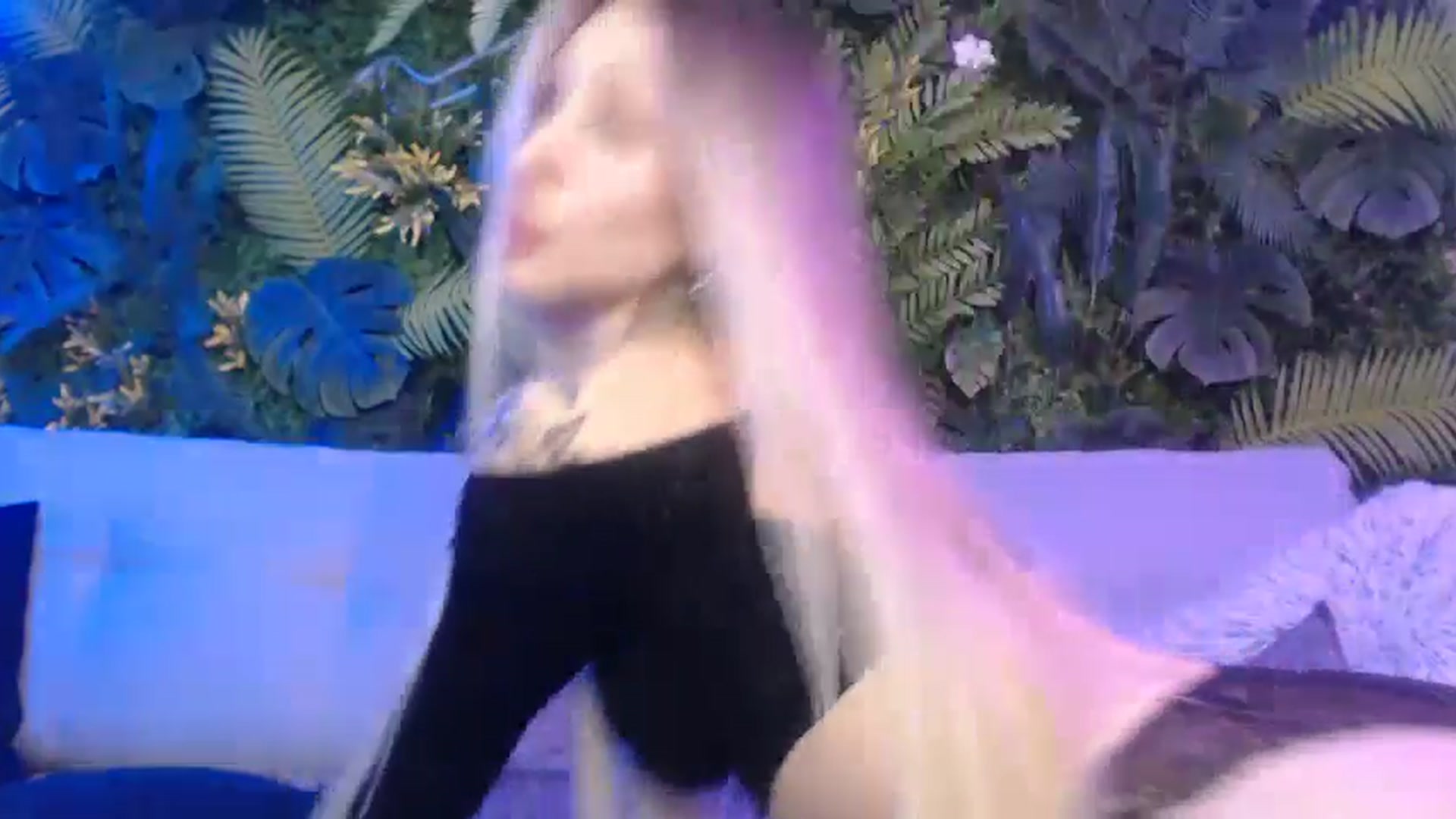 Gallery image thumbnail from Horny_Blond's myfreecams stream on, 12/08/2024, 10:05 image 20 of 20