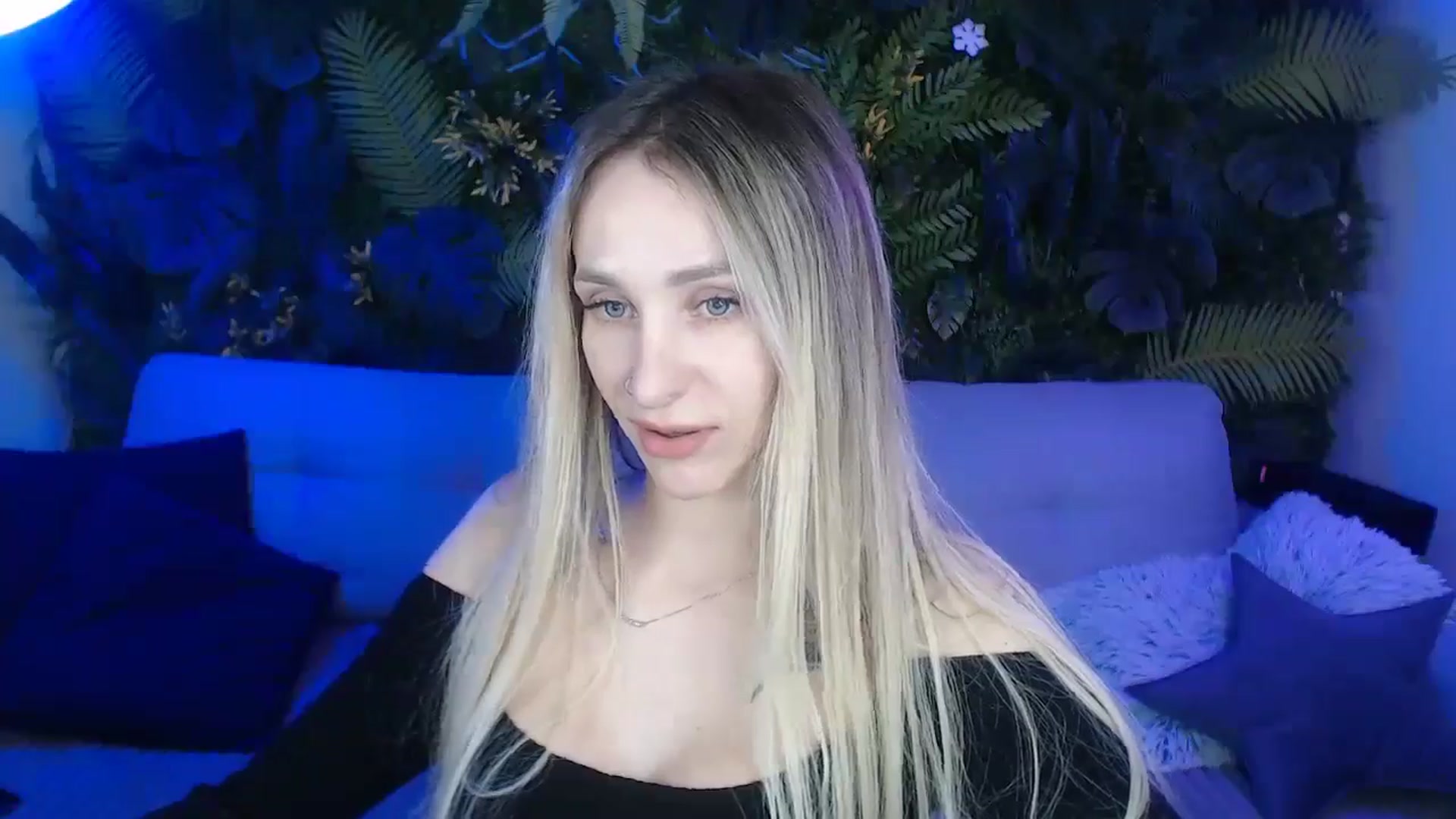 Gallery image thumbnail from Horny_Blond's myfreecams stream on, 12/08/2024, 11:57 image 5 of 20