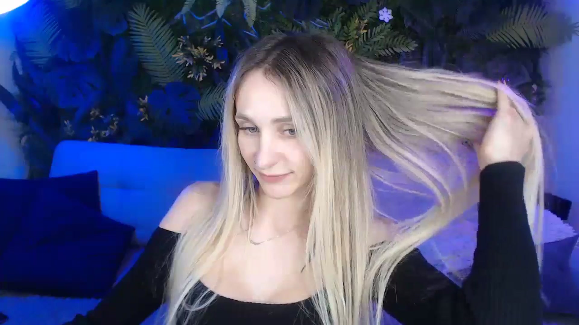 Gallery image thumbnail from Horny_Blond's myfreecams stream on, 12/08/2024, 11:57 image 4 of 20