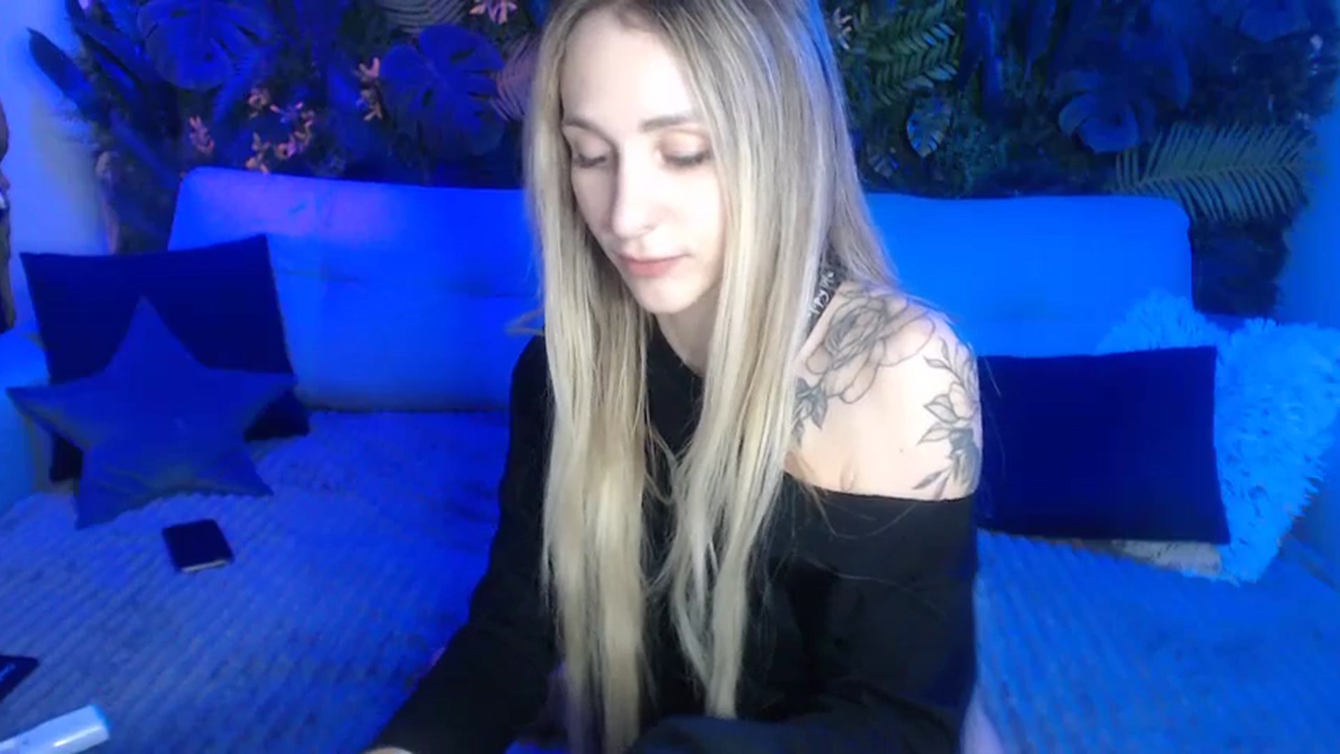 Gallery image thumbnail from Horny_Blond's myfreecams stream on, 12/09/2024, 12:12 image 2 of 20