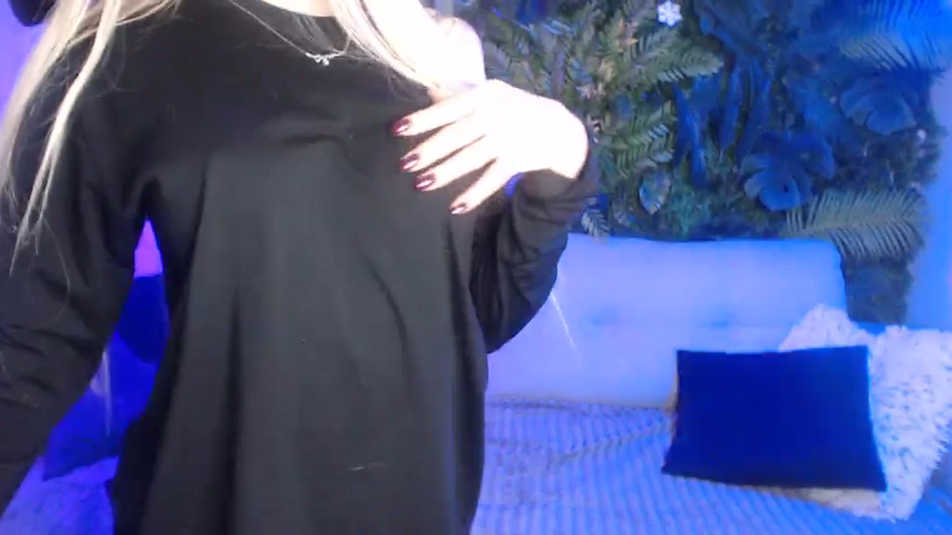 Gallery image thumbnail from Horny_Blond's myfreecams stream on, 12/09/2024, 12:12 image 13 of 20