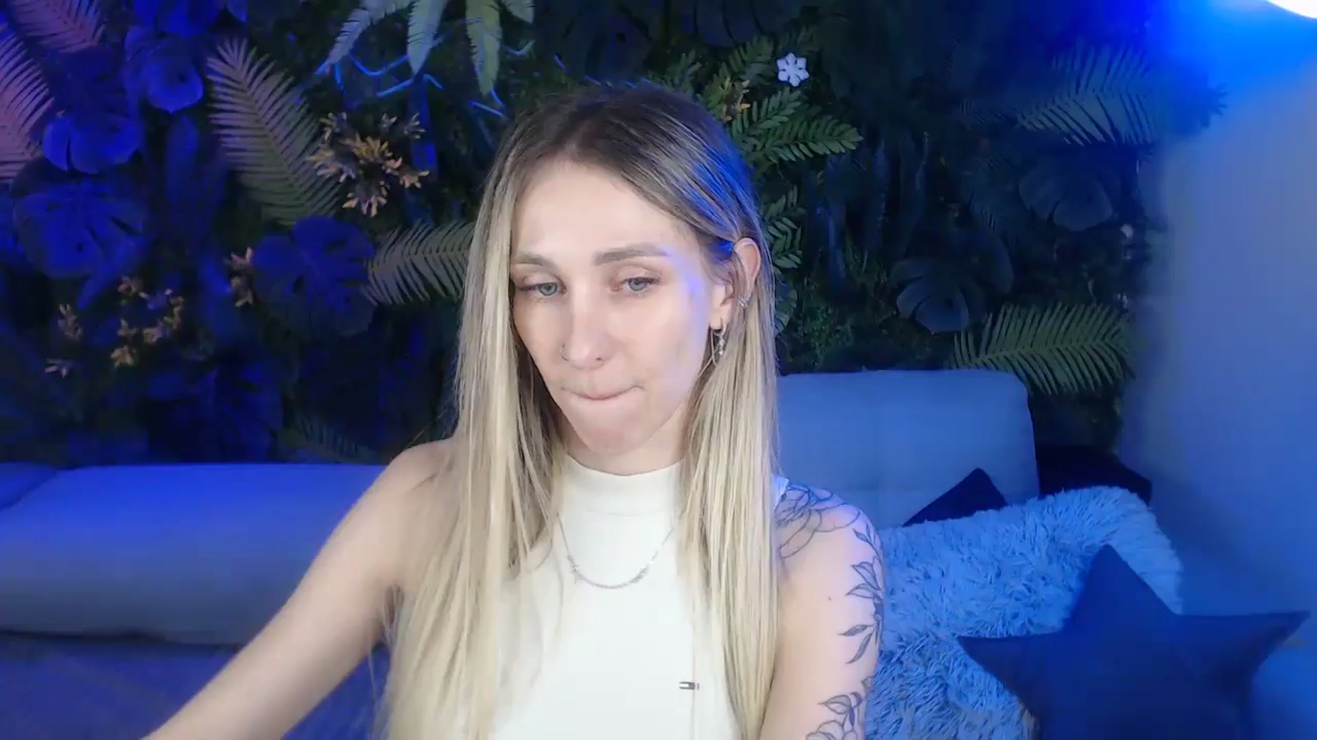 Gallery image thumbnail from Horny_Blond's myfreecams stream on, 12/14/2024, 11:32 image 3 of 20