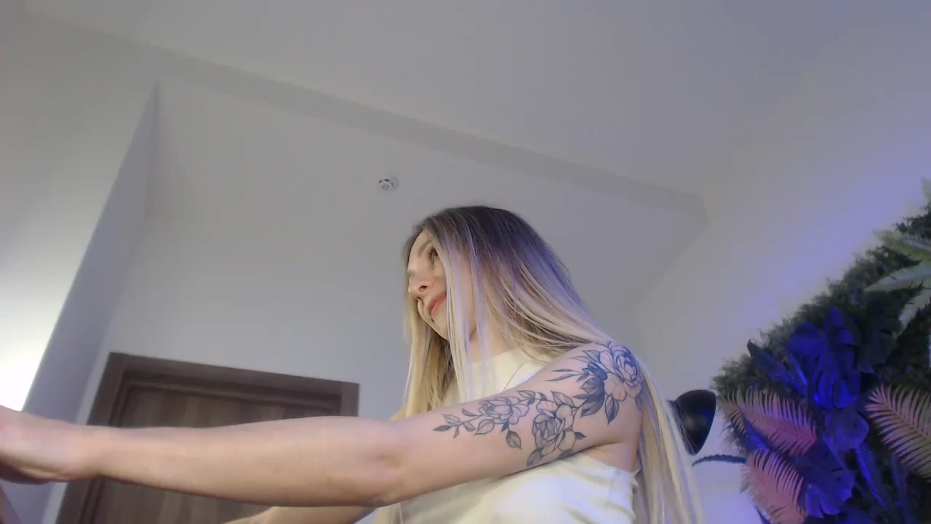 Gallery image thumbnail from Horny_Blond's myfreecams stream on, 12/14/2024, 12:32 image 20 of 20