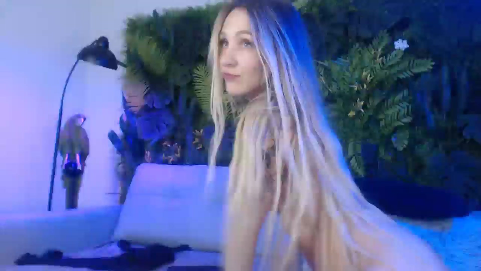 Gallery image thumbnail from Horny_Blond's myfreecams stream on, 12/16/2024, 14:53 image 1 of 20