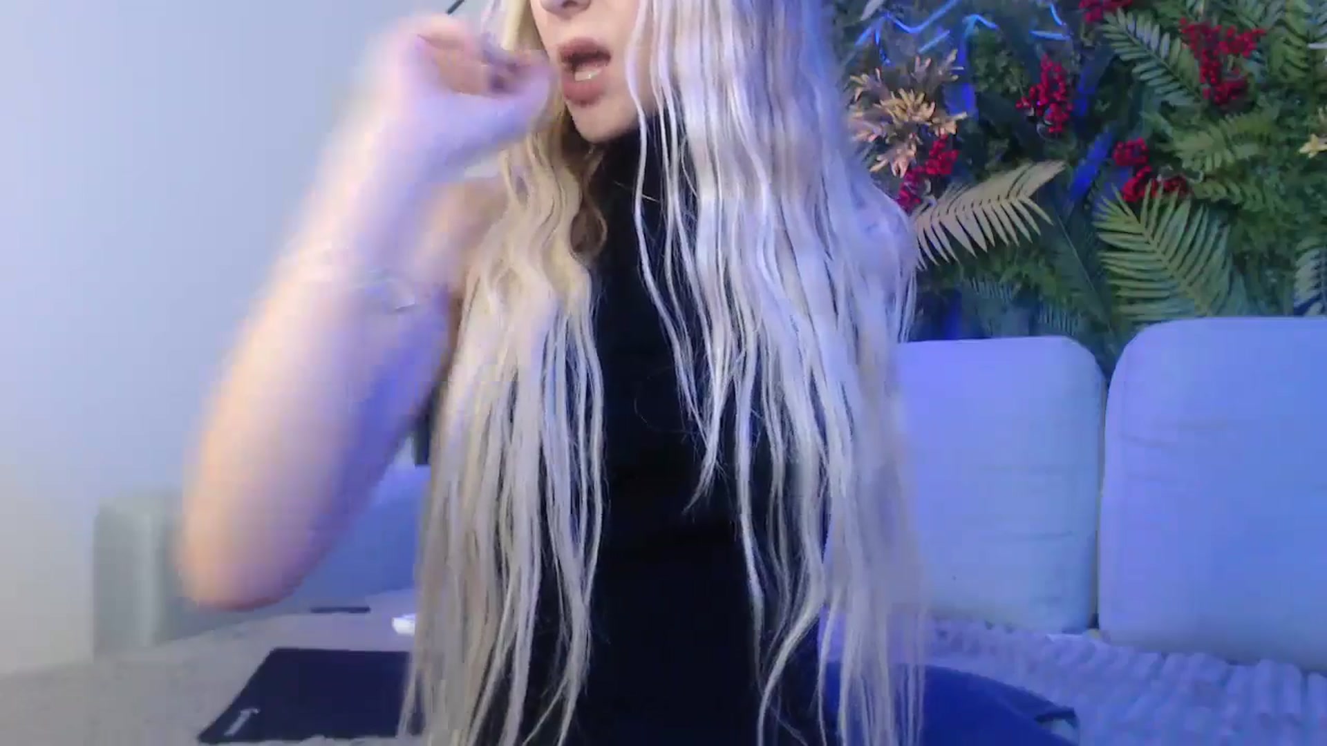 Gallery image thumbnail from Horny_Blond's myfreecams stream on, 12/21/2024, 10:24 image 4 of 20