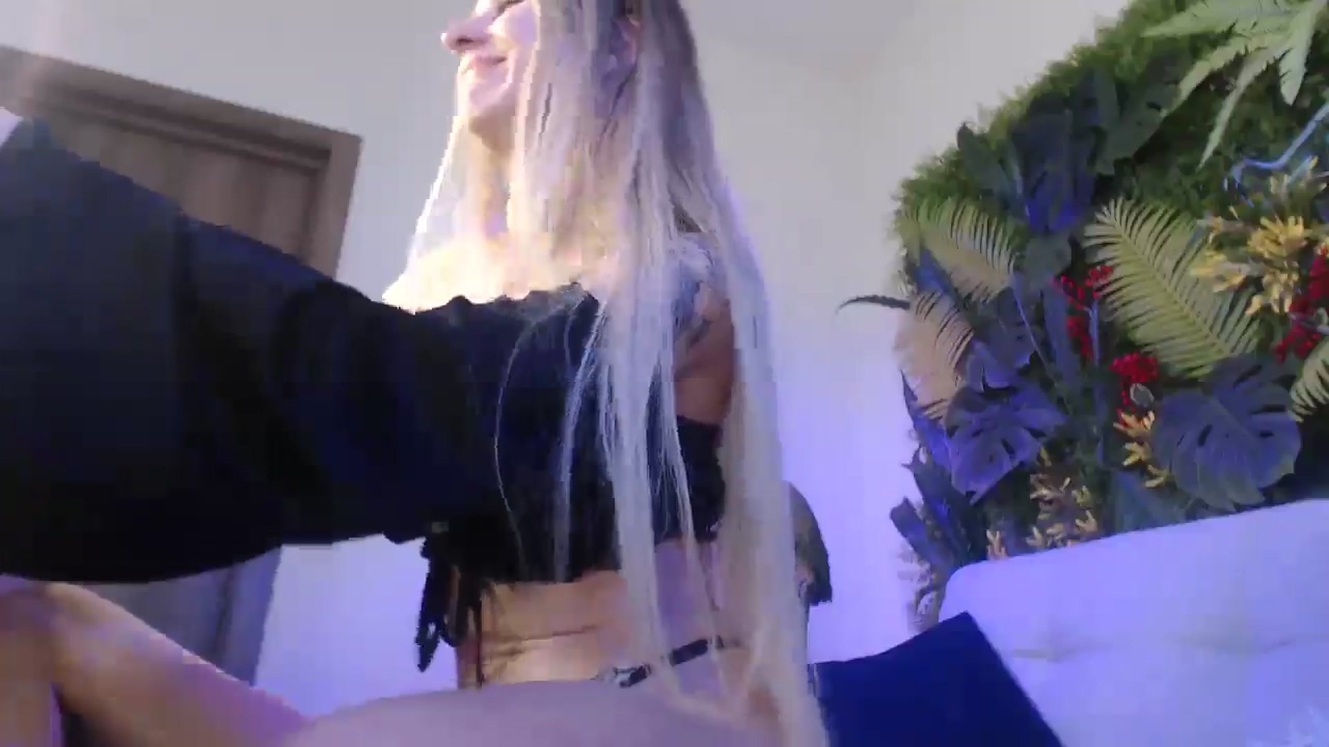 Gallery image thumbnail from Horny_Blond's myfreecams stream on, 01/06/2025, 12:59 image 11 of 20
