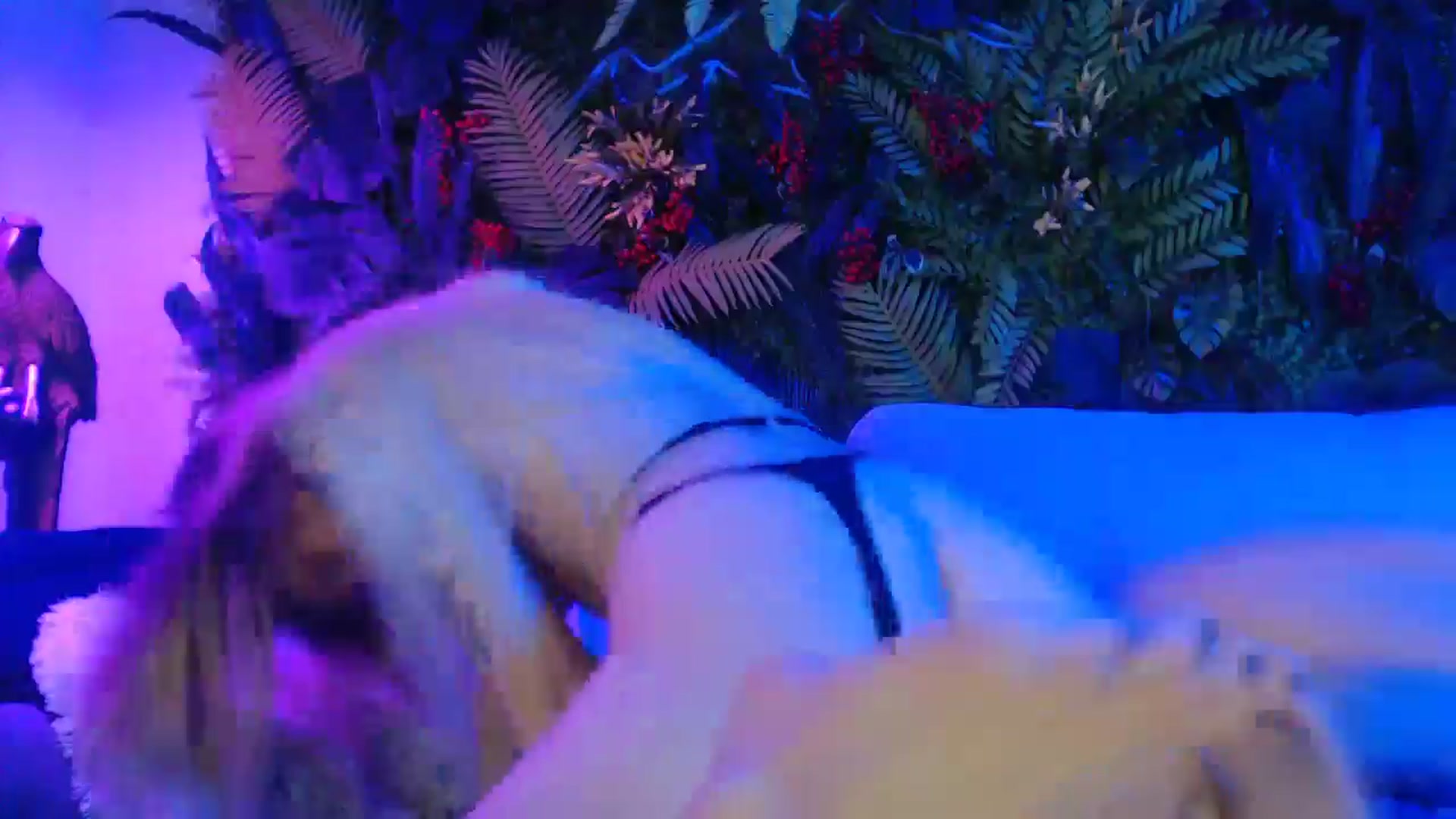 Gallery image thumbnail from Horny_Blond's myfreecams stream on, 01/10/2025, 14:05 image 8 of 20