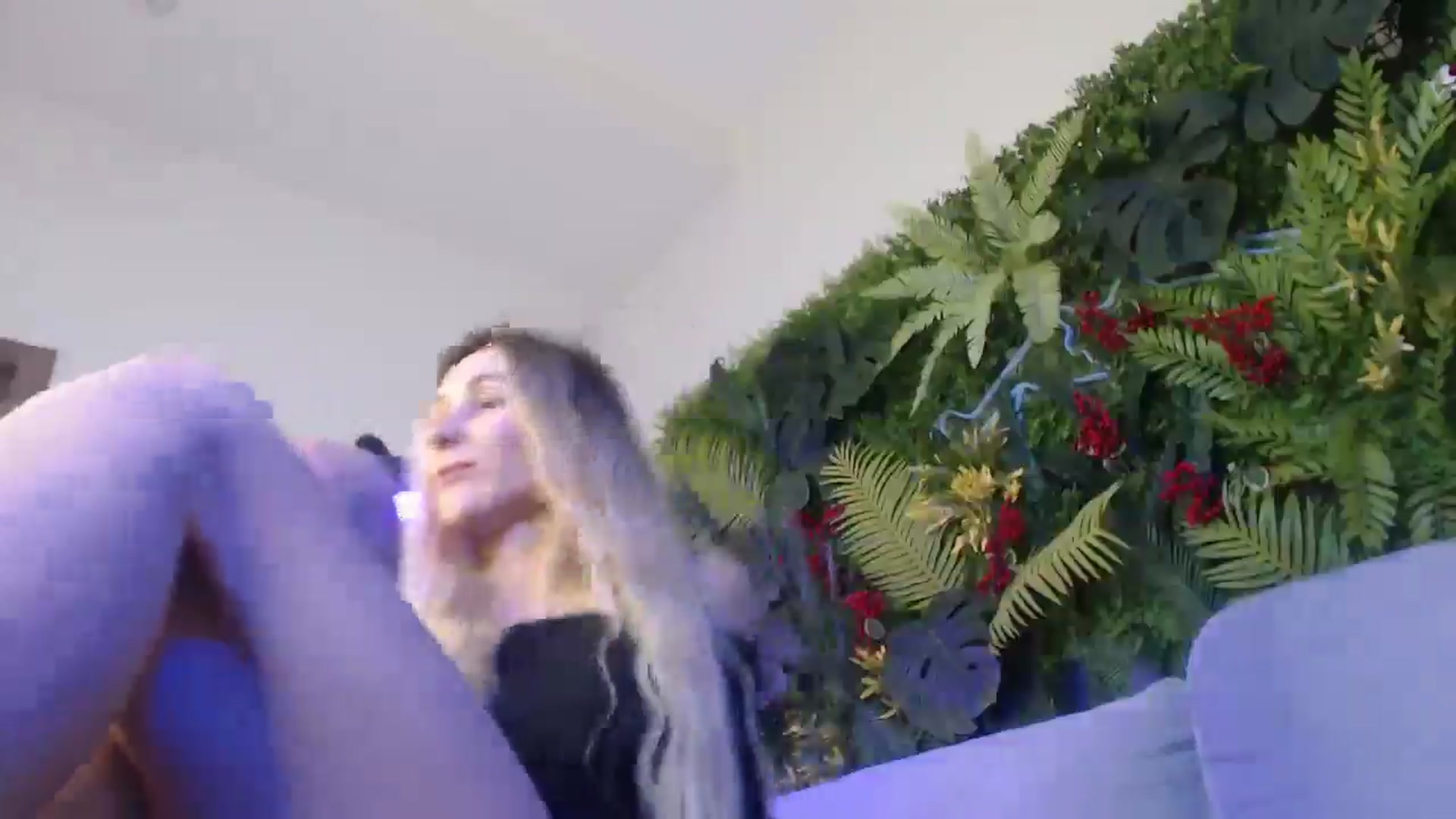 Gallery image thumbnail from Horny_Blond's myfreecams stream on, 01/12/2025, 10:39 image 9 of 20