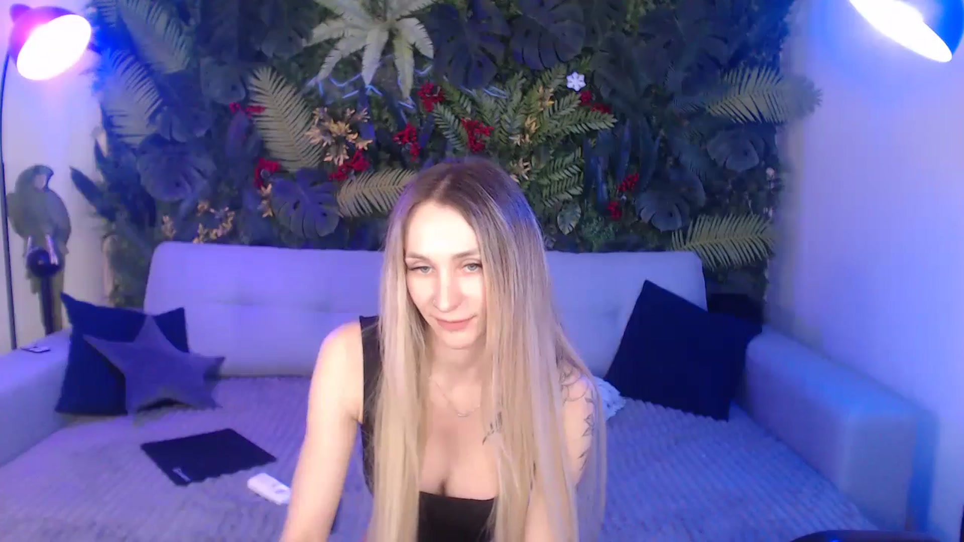 Gallery image thumbnail from Horny_Blond's myfreecams stream on, 01/13/2025, 09:55 image 16 of 20