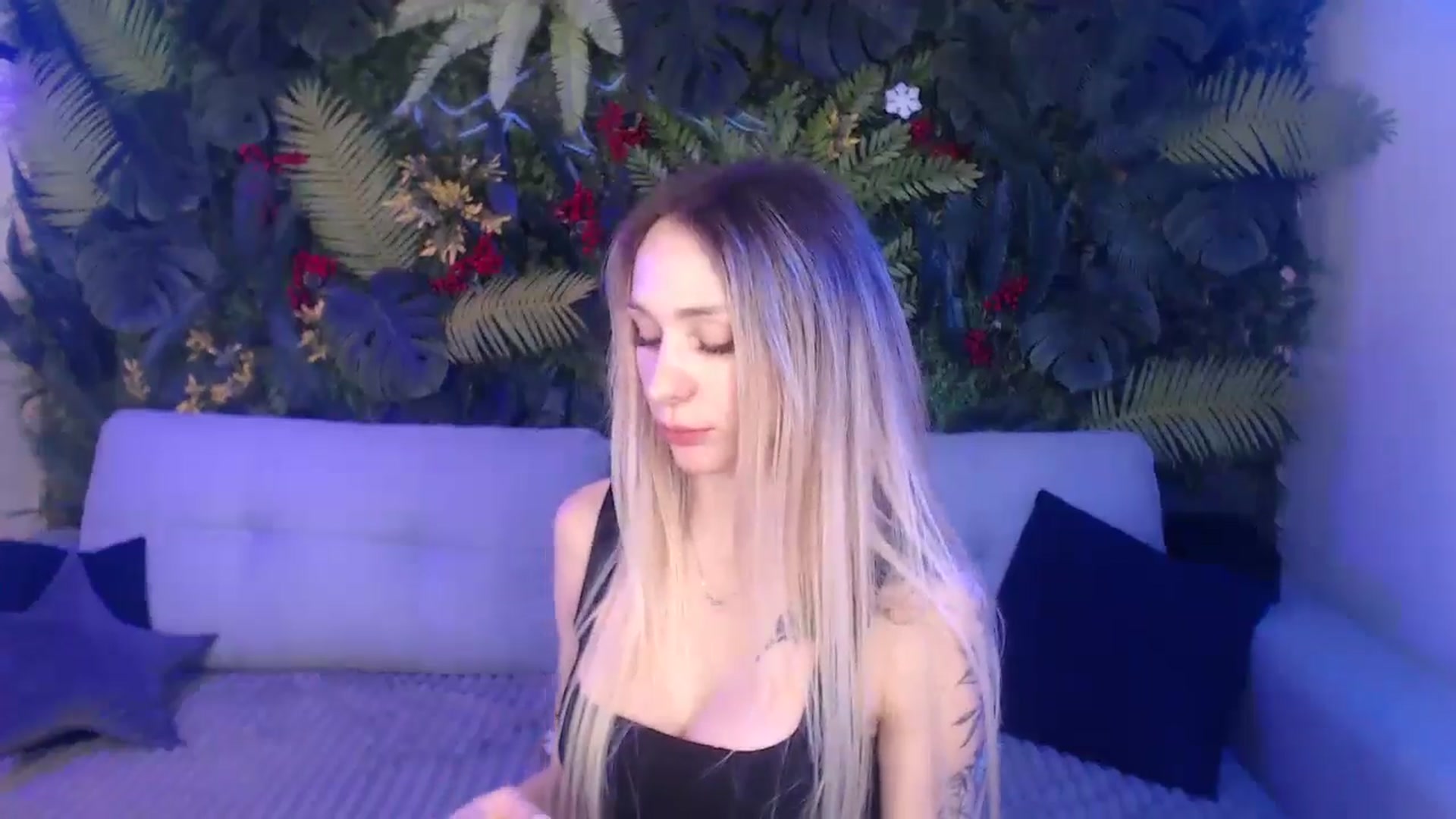 Gallery image thumbnail from Horny_Blond's myfreecams stream on, 01/13/2025, 10:09 image 2 of 20