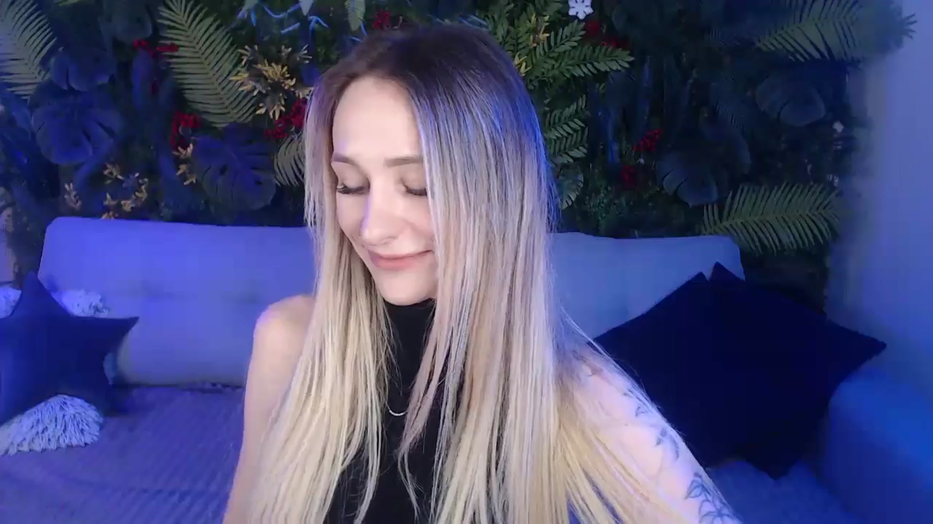 Gallery image thumbnail from Horny_Blond's myfreecams stream on, 01/14/2025, 10:12 image 2 of 20