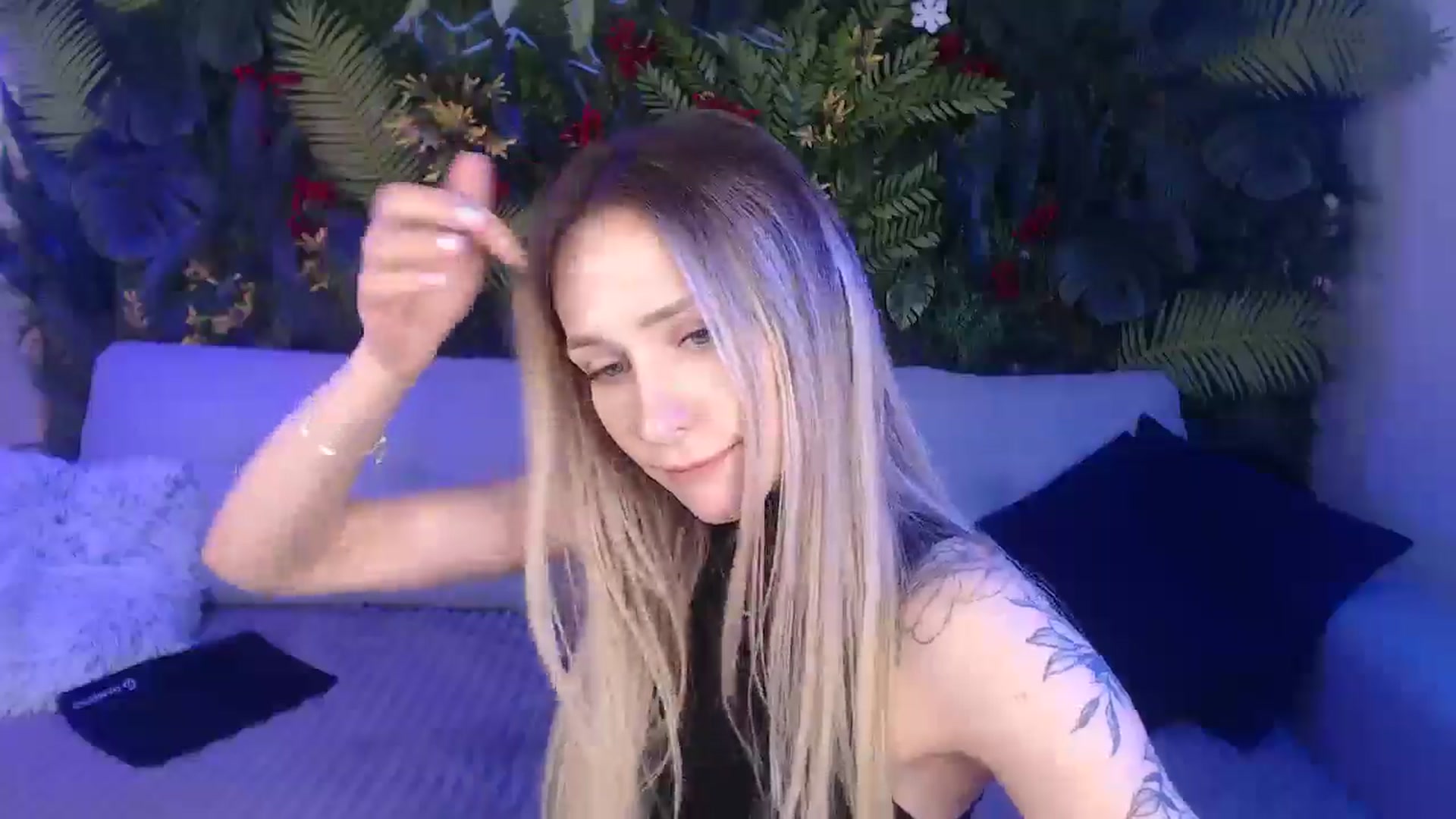 Gallery image thumbnail from Horny_Blond's myfreecams stream on, 01/14/2025, 10:36 image 20 of 20