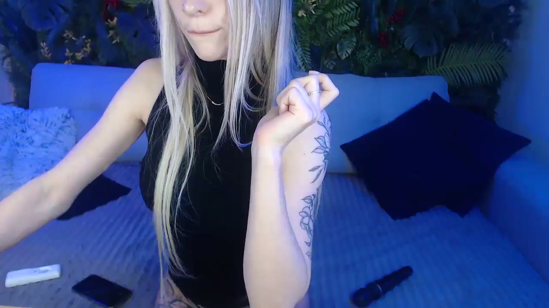 Gallery image thumbnail from Horny_Blond's myfreecams stream on, 01/14/2025, 10:36 image 12 of 20