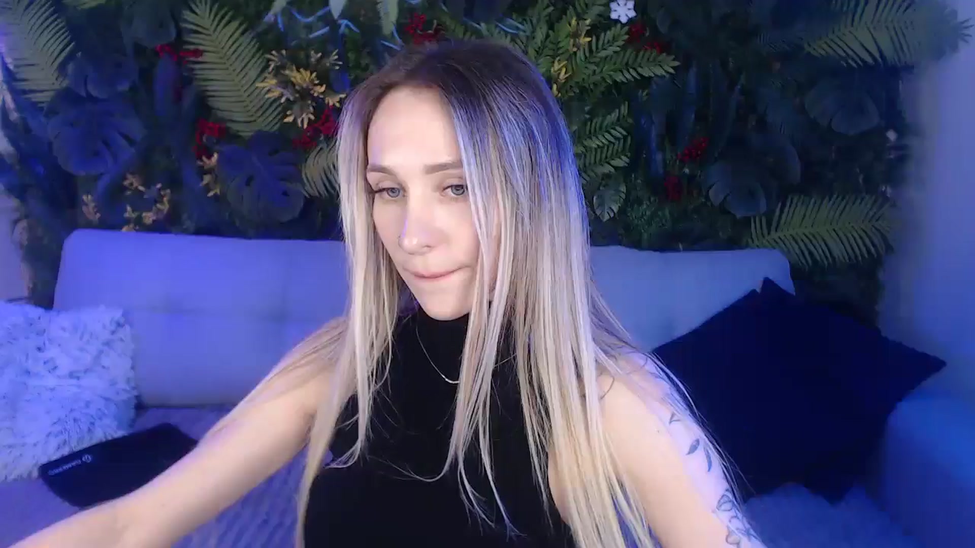 Gallery image thumbnail from Horny_Blond's myfreecams stream on, 01/14/2025, 10:36 image 16 of 20
