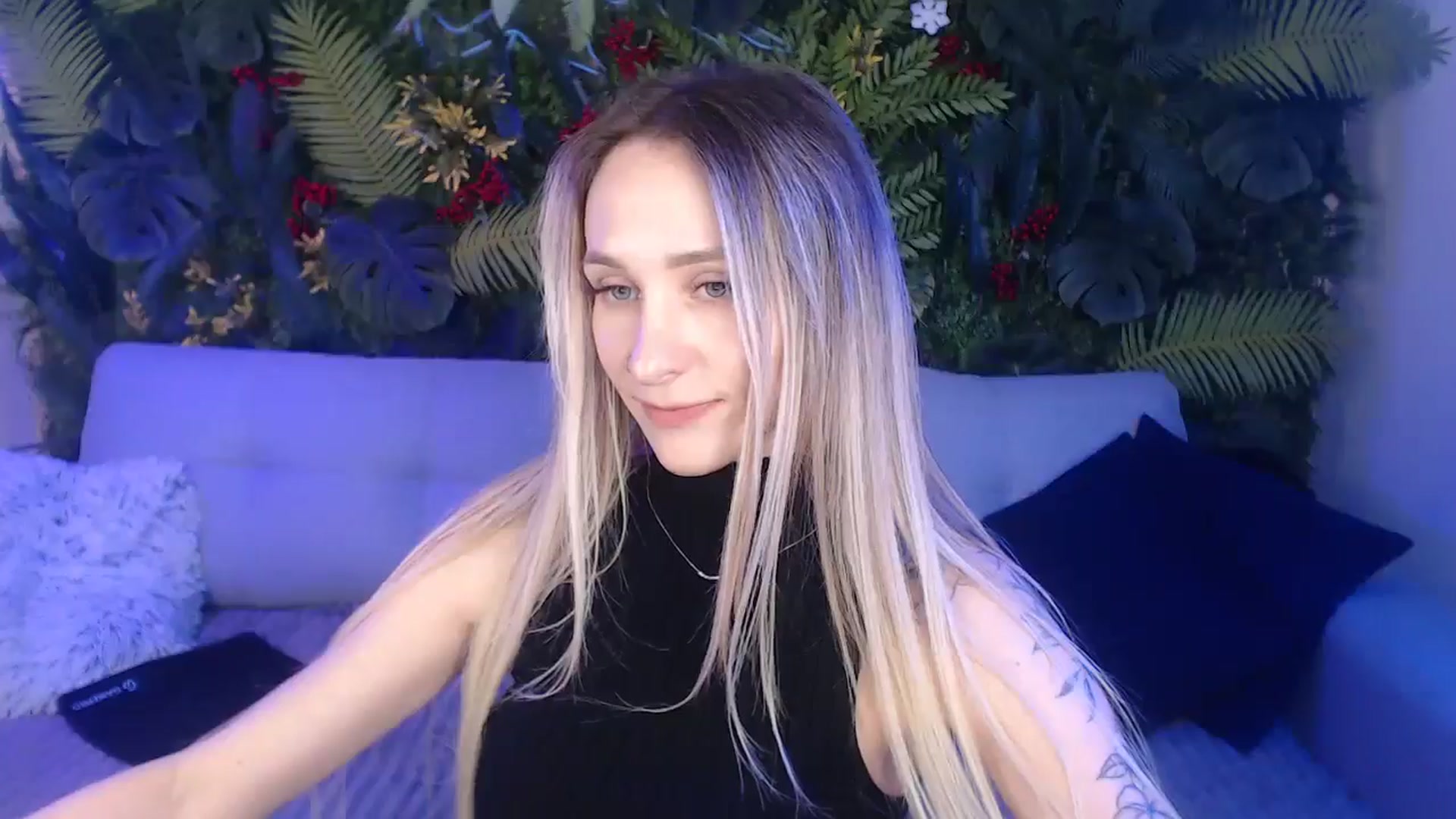 Gallery image thumbnail from Horny_Blond's myfreecams stream on, 01/14/2025, 10:36 image 15 of 20