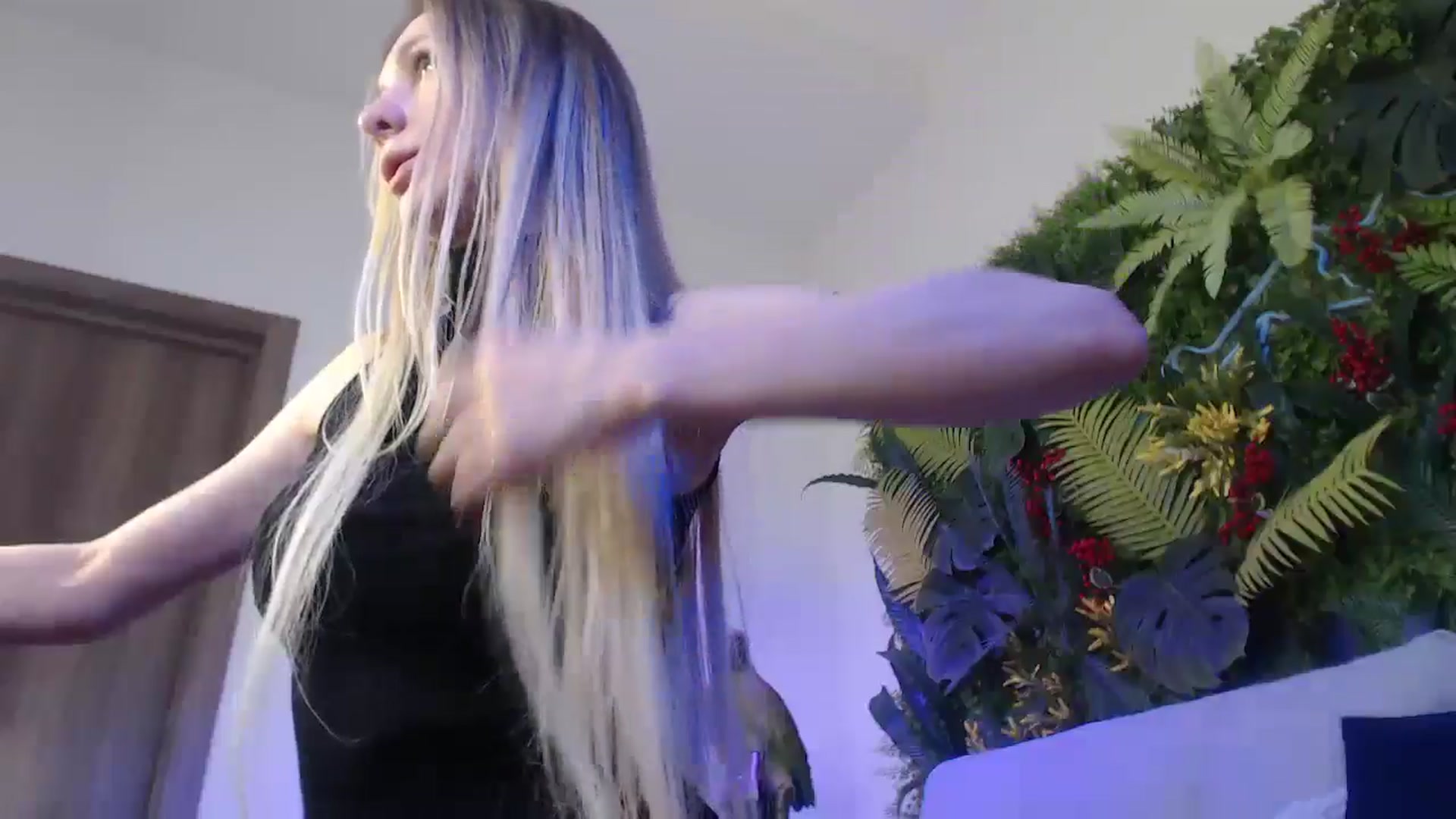 Gallery image thumbnail from Horny_Blond's myfreecams stream on, 01/14/2025, 14:58 image 6 of 20