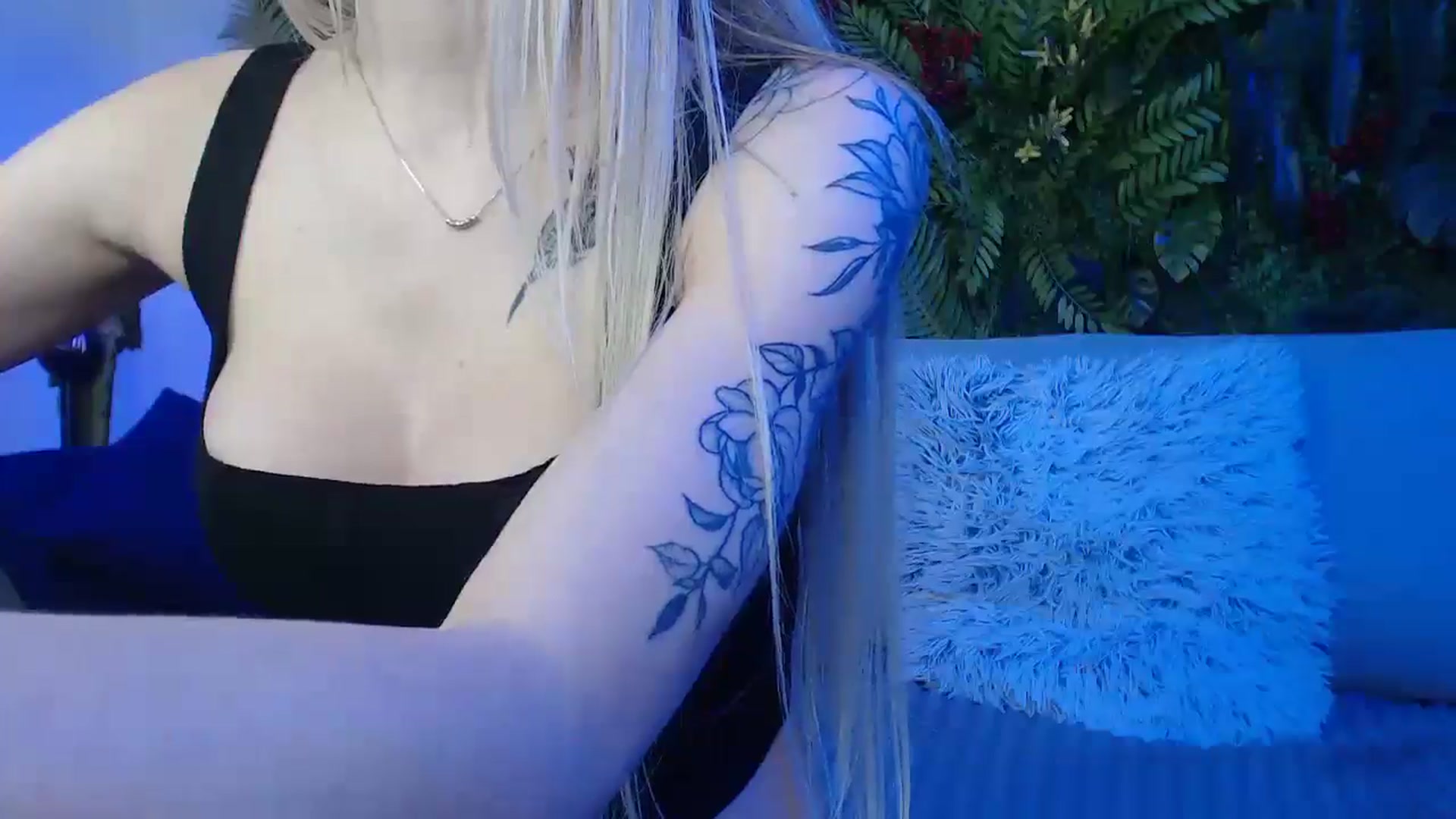 Gallery image thumbnail from Horny_Blond's myfreecams stream on, 01/15/2025, 14:50 image 10 of 20