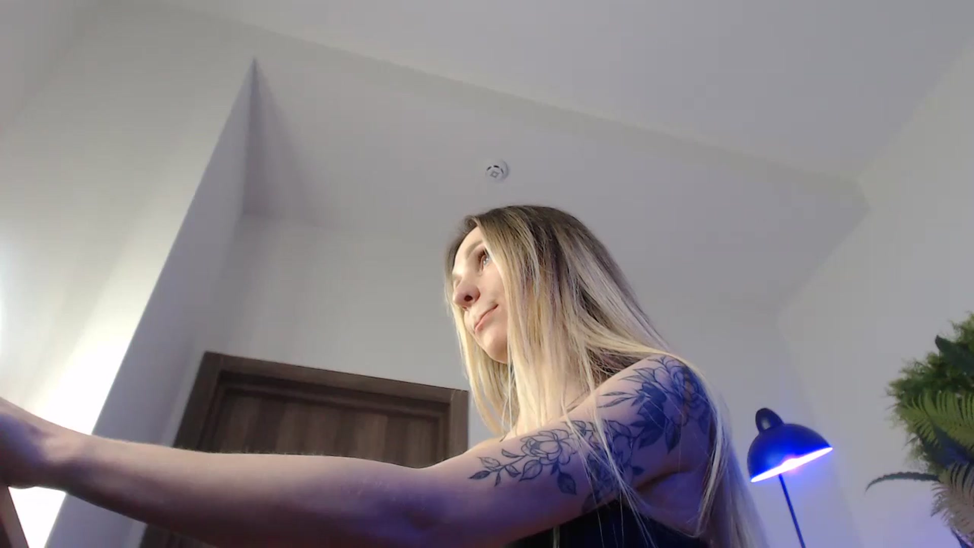 Gallery image thumbnail from Horny_Blond's myfreecams stream on, 01/17/2025, 10:58 image 18 of 20