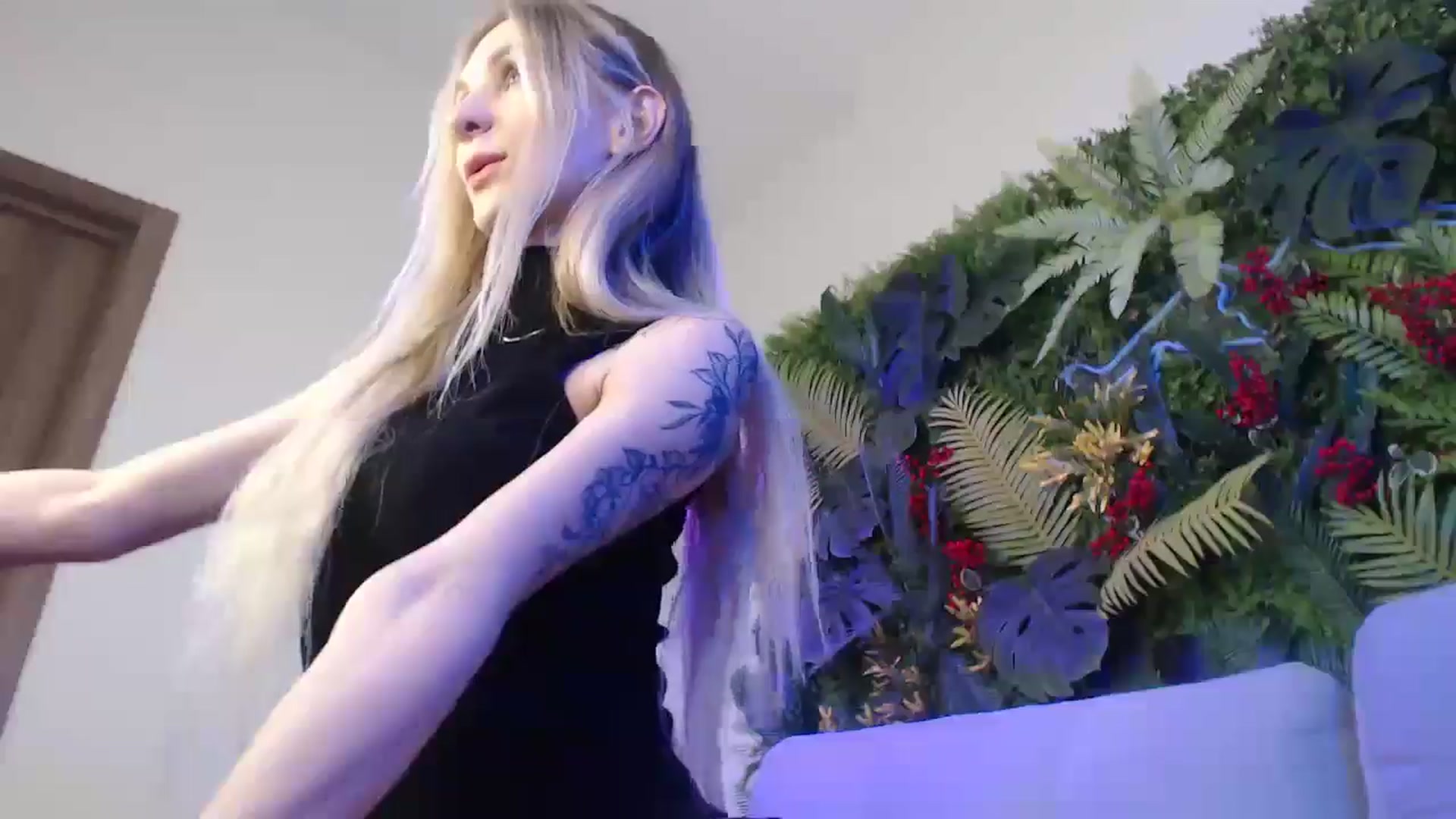 Gallery image thumbnail from Horny_Blond's myfreecams stream on, 01/21/2025, 10:59 image 4 of 20
