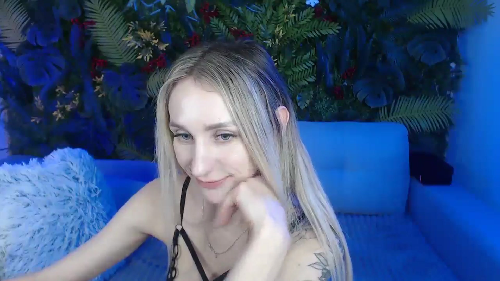 Gallery image thumbnail from Horny_Blond's myfreecams stream on, 01/22/2025, 10:33 image 7 of 20