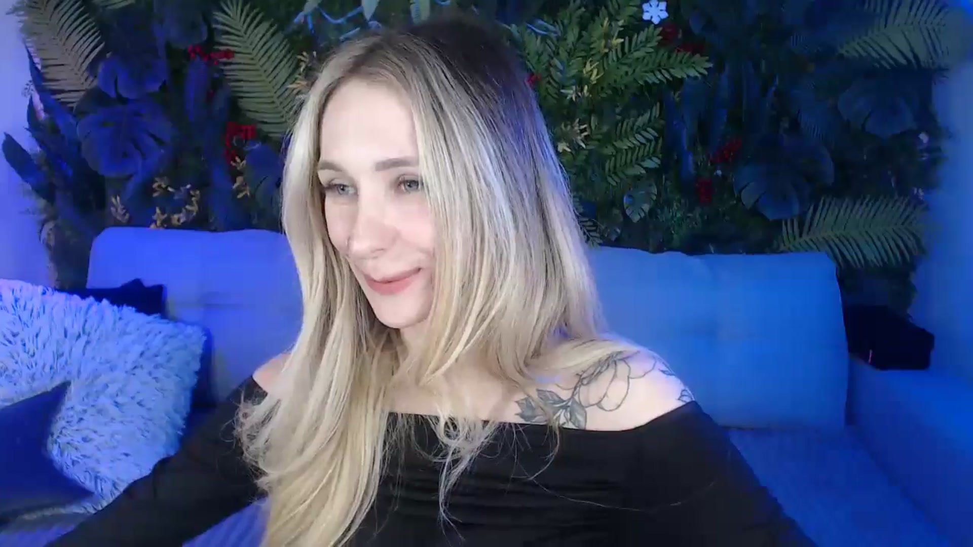 Gallery image thumbnail from Horny_Blond's myfreecams stream on, 01/24/2025, 09:13 image 9 of 20