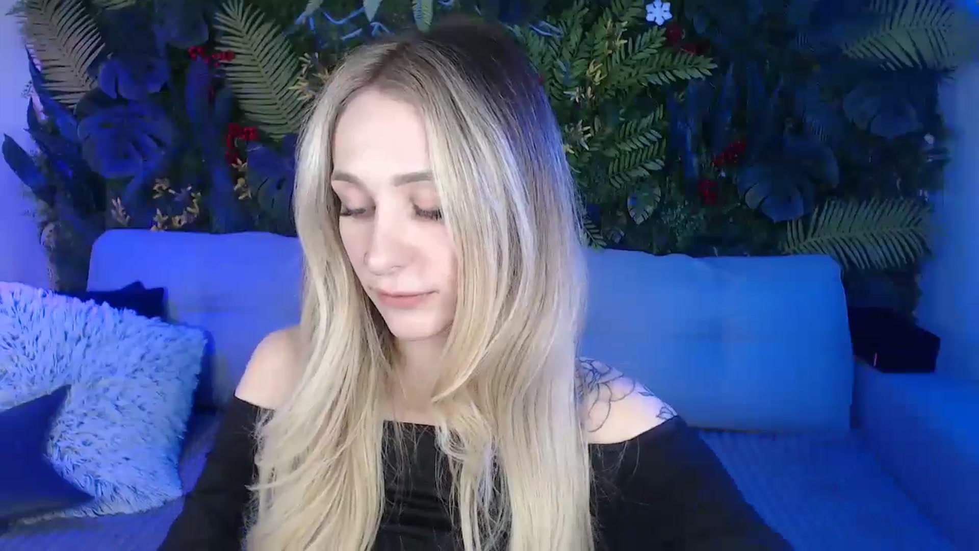 Gallery image thumbnail from Horny_Blond's myfreecams stream on, 01/24/2025, 09:13 image 5 of 20