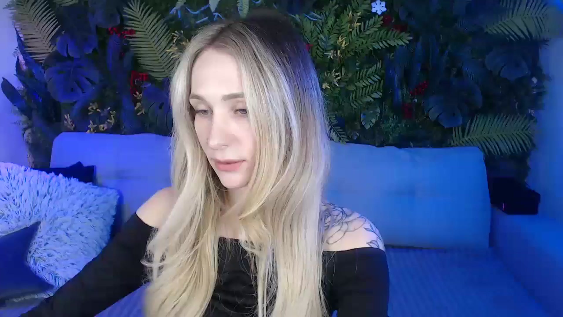 Gallery image thumbnail from Horny_Blond's myfreecams stream on, 01/24/2025, 09:13 image 1 of 20