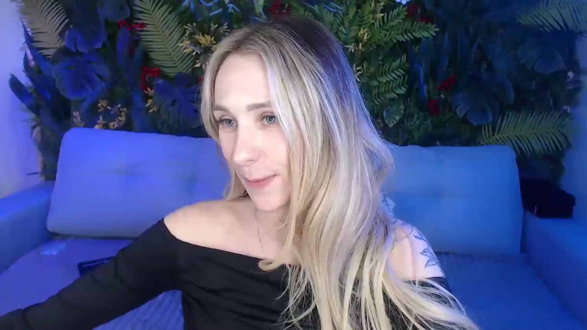 Gallery image thumbnail from Horny_Blond's myfreecams stream on, 01/24/2025, 11:05 image 13 of 20