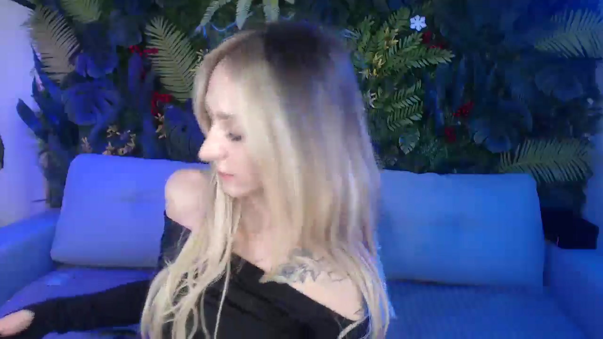 Gallery image thumbnail from Horny_Blond's myfreecams stream on, 01/24/2025, 11:42 image 2 of 20