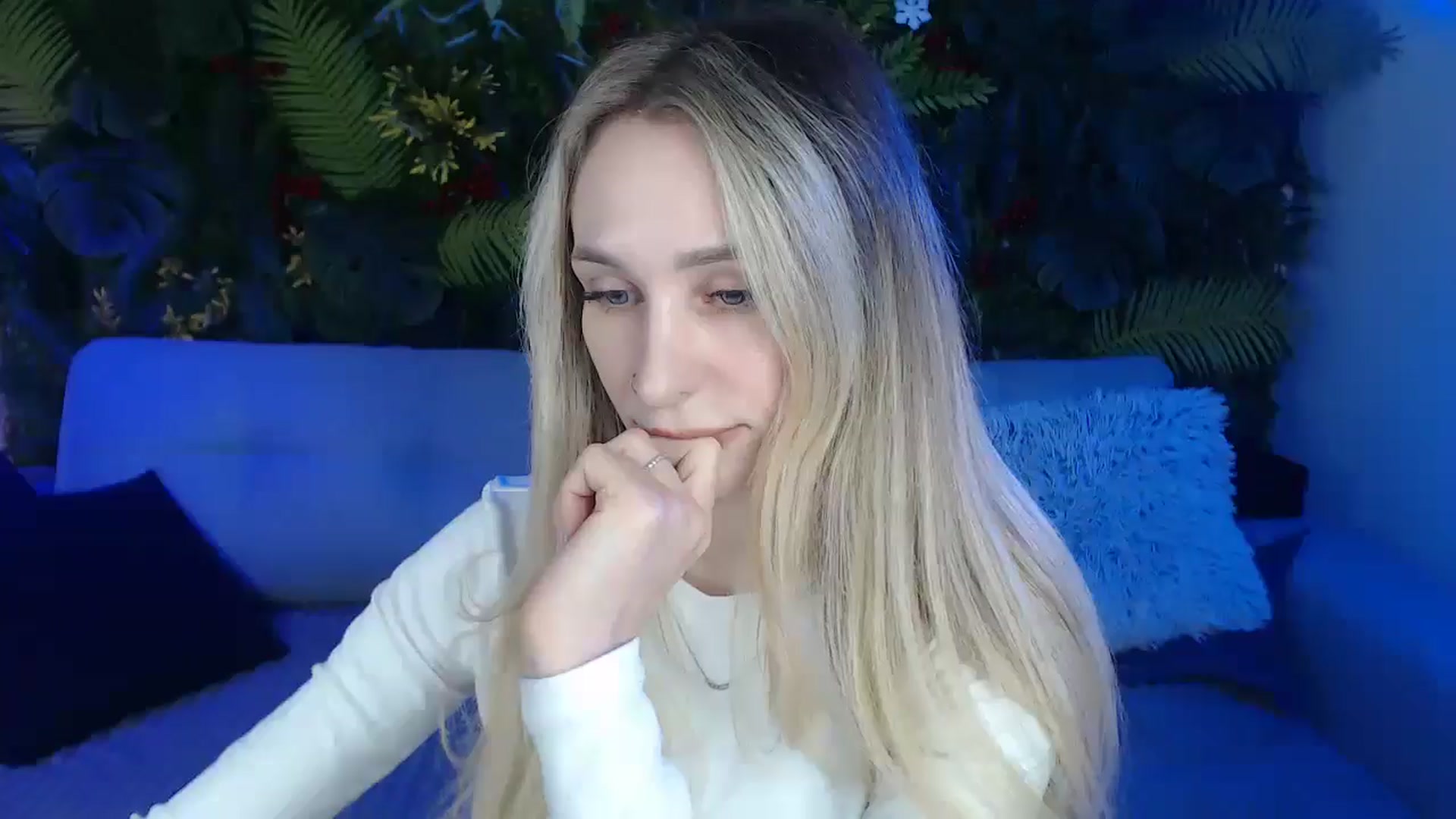 Gallery image thumbnail from Horny_Blond's myfreecams stream on, 01/27/2025, 09:43 image 7 of 20