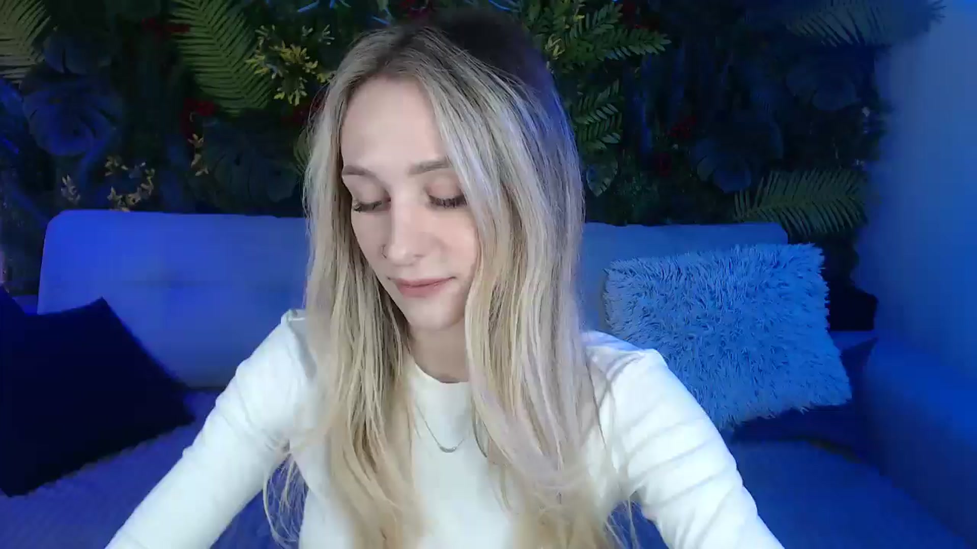 Gallery image thumbnail from Horny_Blond's myfreecams stream on, 01/27/2025, 09:43 image 1 of 20