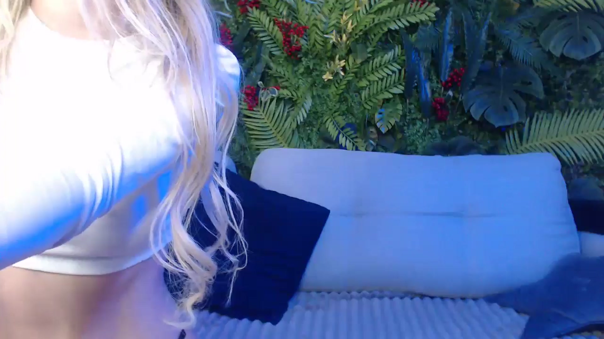 Gallery image thumbnail from Horny_Blond's myfreecams stream on, 01/27/2025, 14:27 image 5 of 20