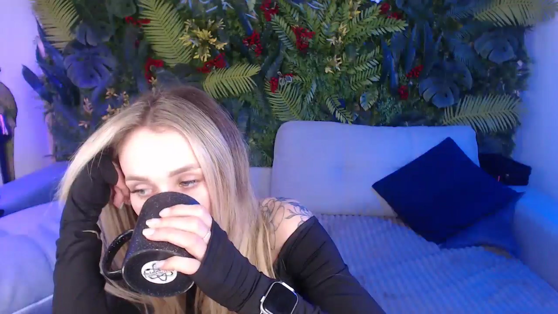 Gallery image thumbnail from Horny_Blond's myfreecams stream on, 01/29/2025, 14:23 image 18 of 20