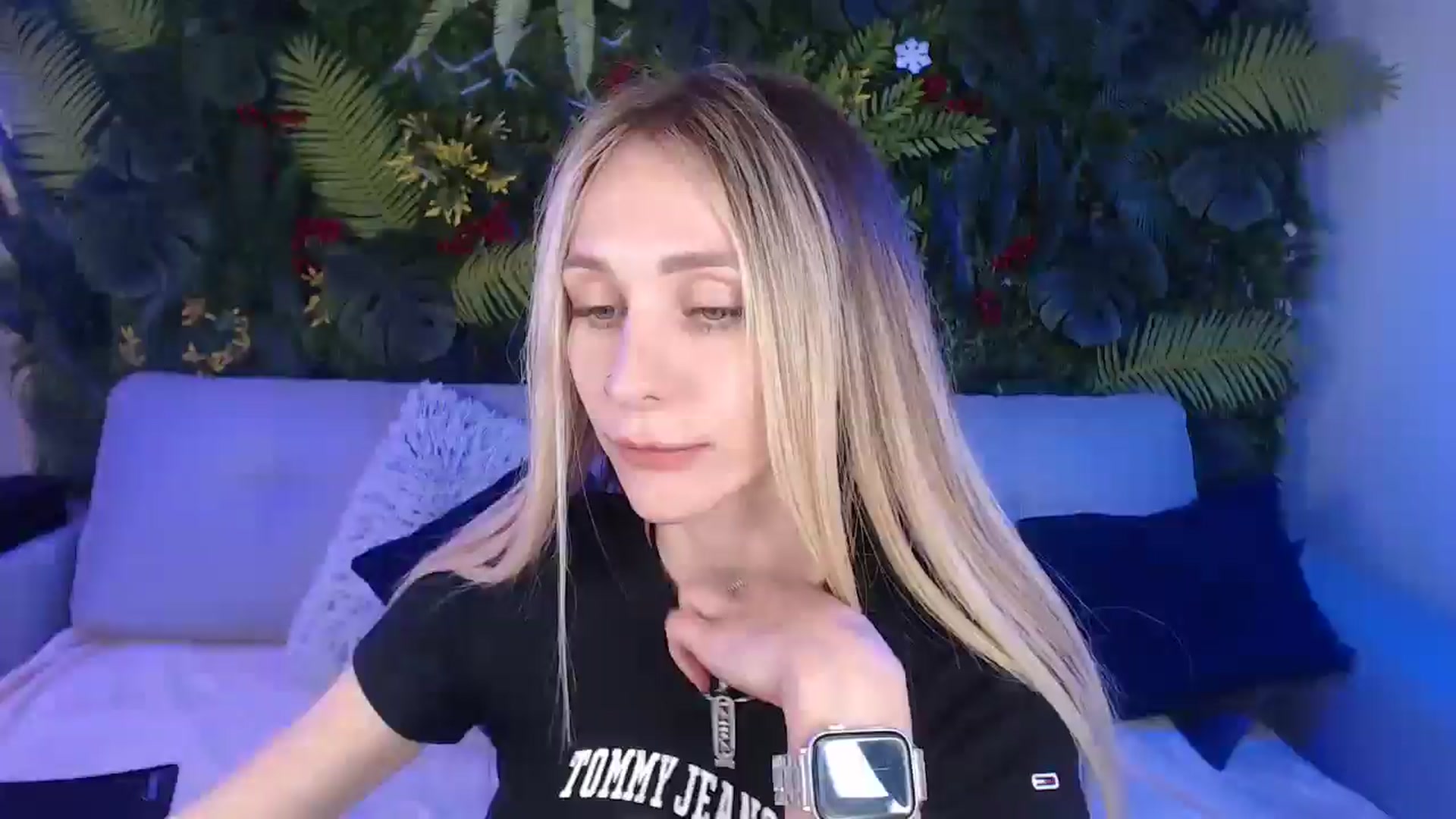 Gallery image thumbnail from Horny_Blond's myfreecams stream on, 03/01/2025, 13:39 image 1 of 20