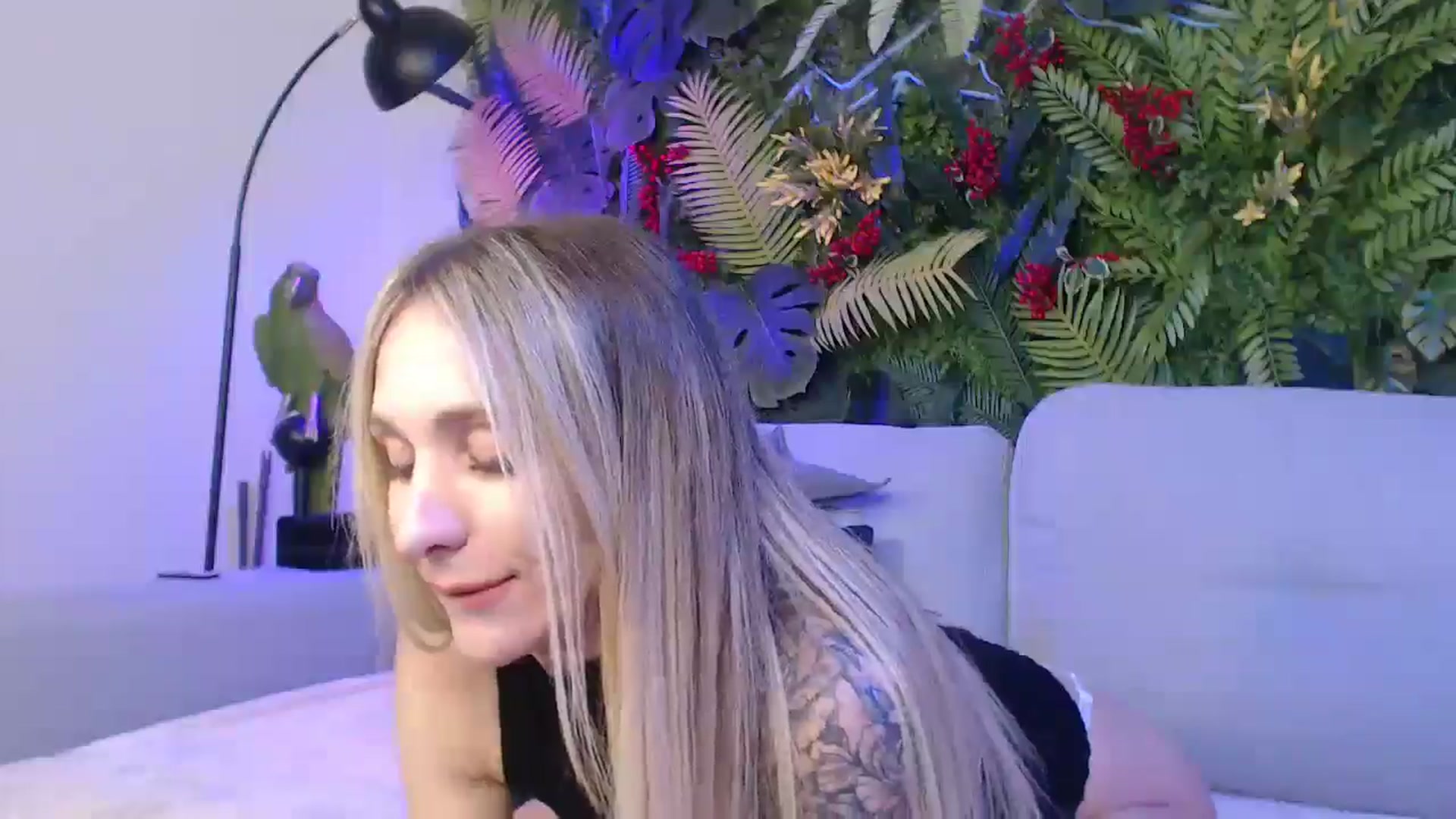 Gallery image thumbnail from Horny_Blond's myfreecams stream on, 03/03/2025, 12:09 image 2 of 20