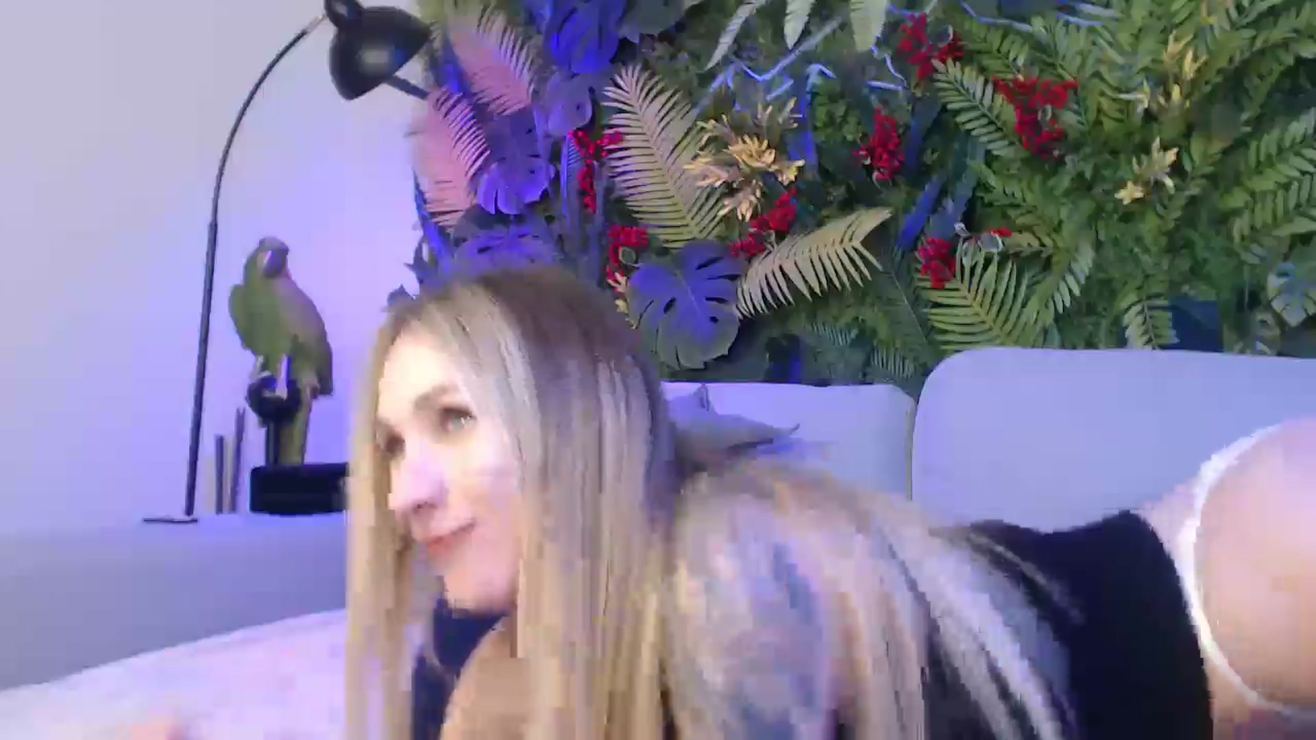 Gallery image thumbnail from Horny_Blond's myfreecams stream on, 03/03/2025, 12:09 image 4 of 20