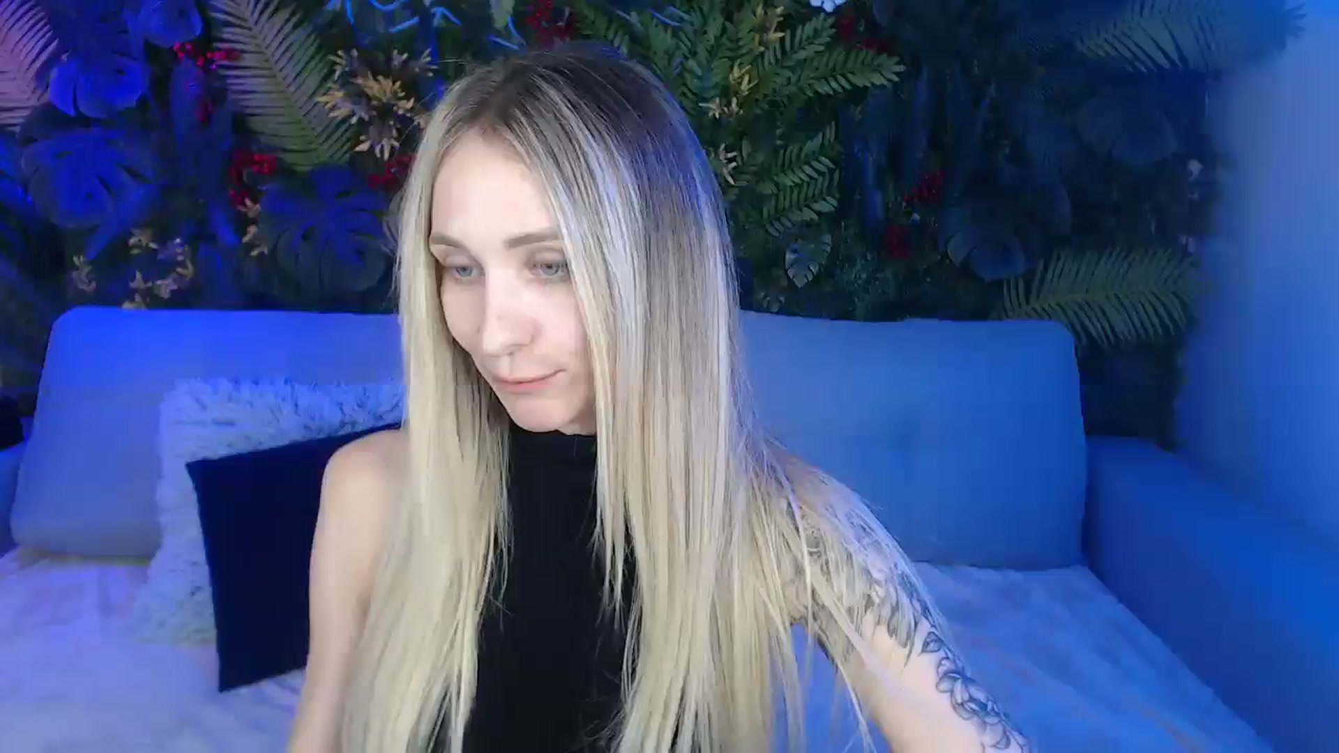 Gallery image thumbnail from Horny_Blond's myfreecams stream on, 03/03/2025, 12:44 image 1 of 20