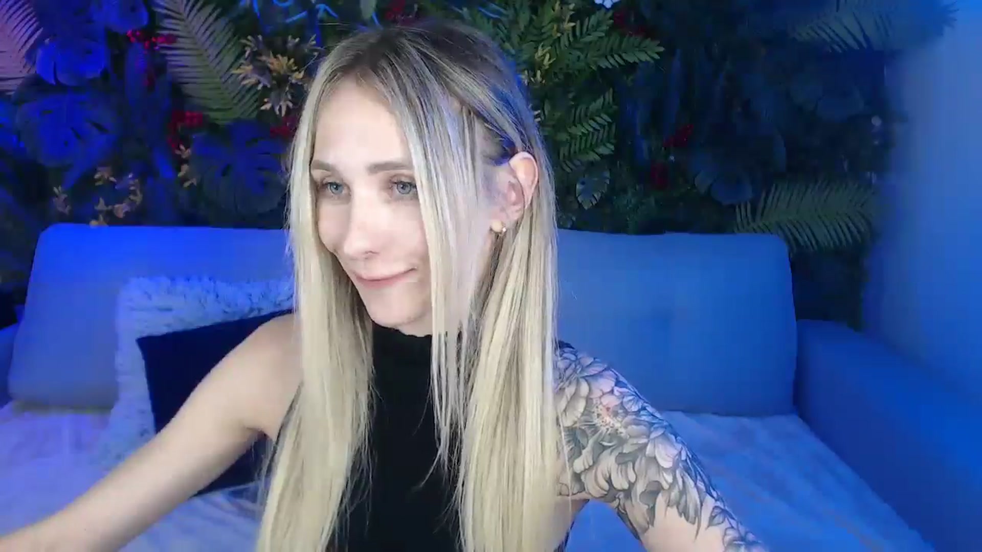 Gallery image thumbnail from Horny_Blond's myfreecams stream on, 03/03/2025, 12:44 image 14 of 20
