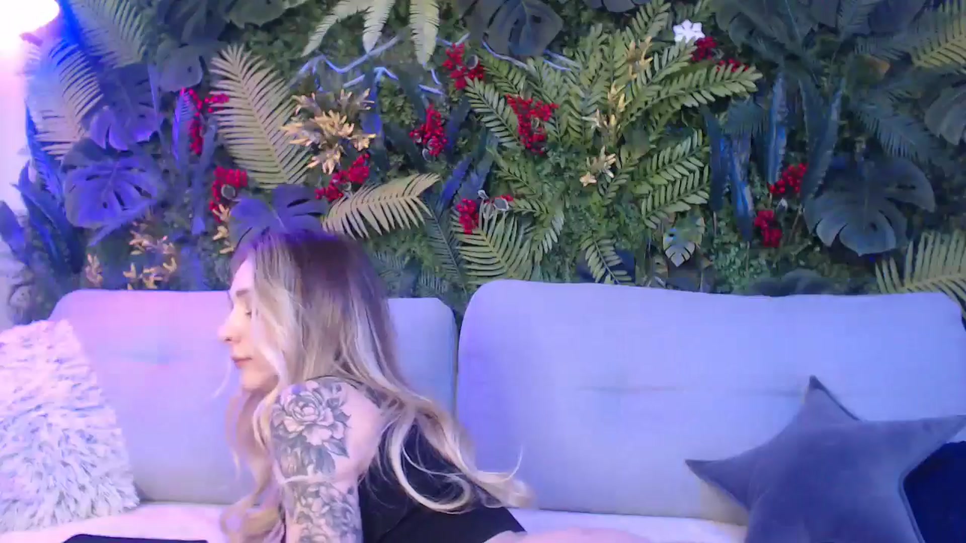 Gallery image thumbnail from Horny_Blond's myfreecams stream on, 03/04/2025, 09:12 image 17 of 20