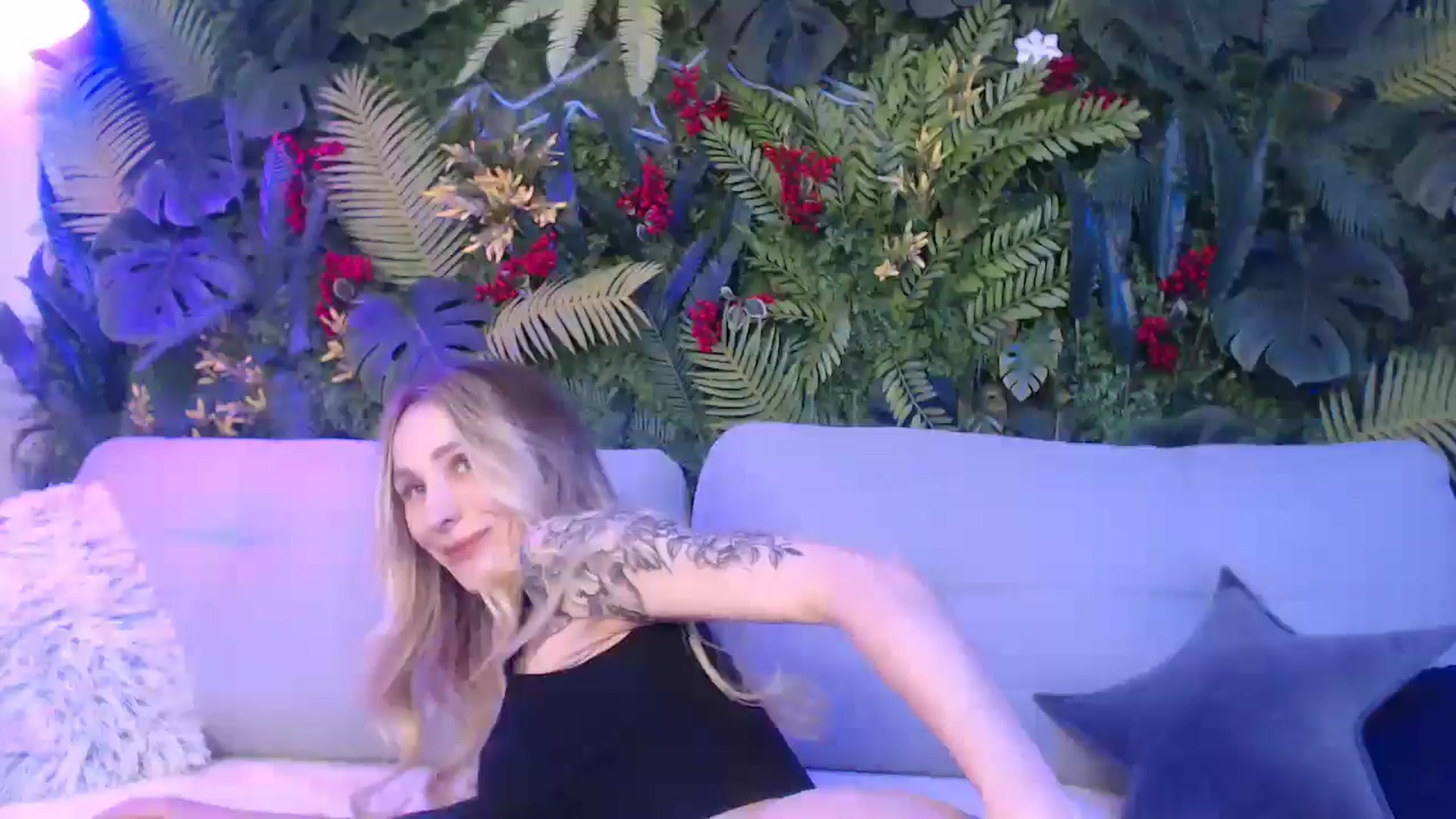 Gallery image thumbnail from Horny_Blond's myfreecams stream on, 03/04/2025, 09:12 image 18 of 20