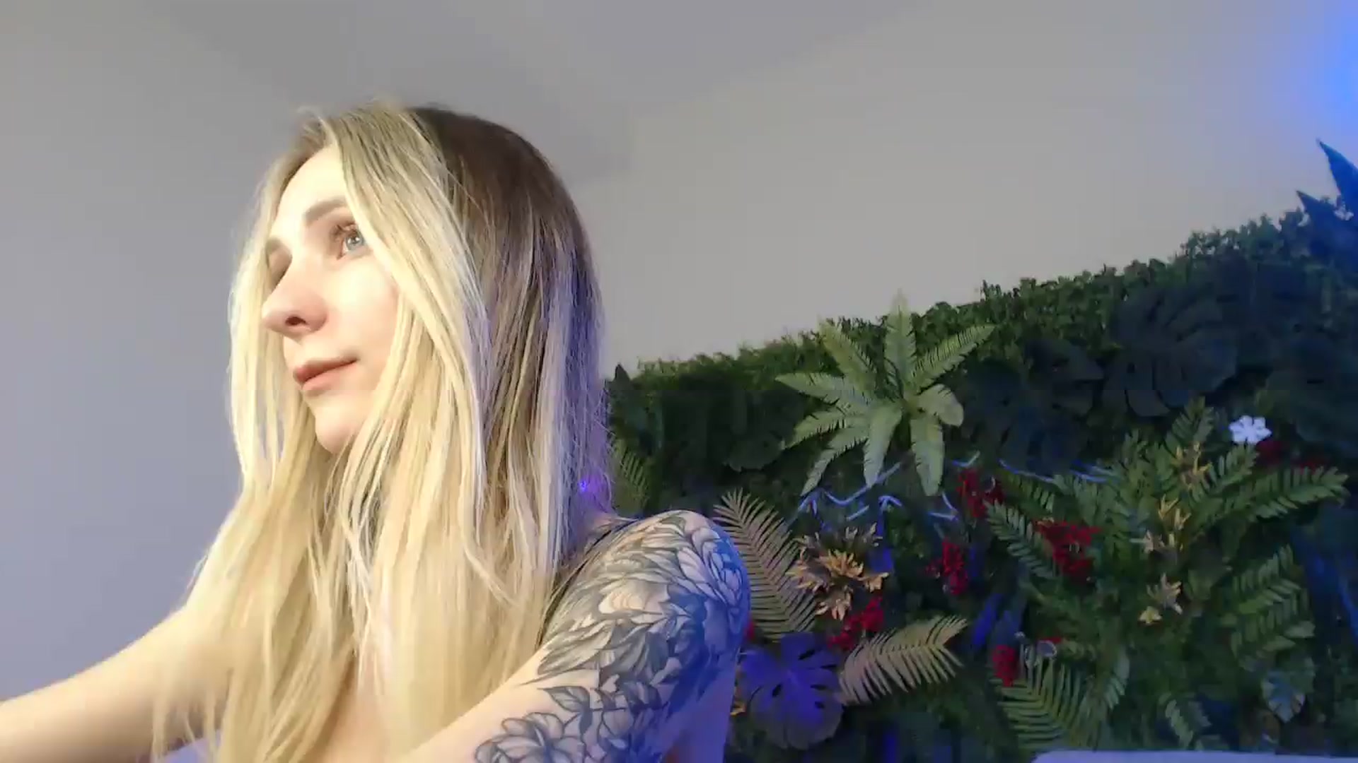 Gallery image thumbnail from Horny_Blond's myfreecams stream on, 03/05/2025, 11:50 image 1 of 20