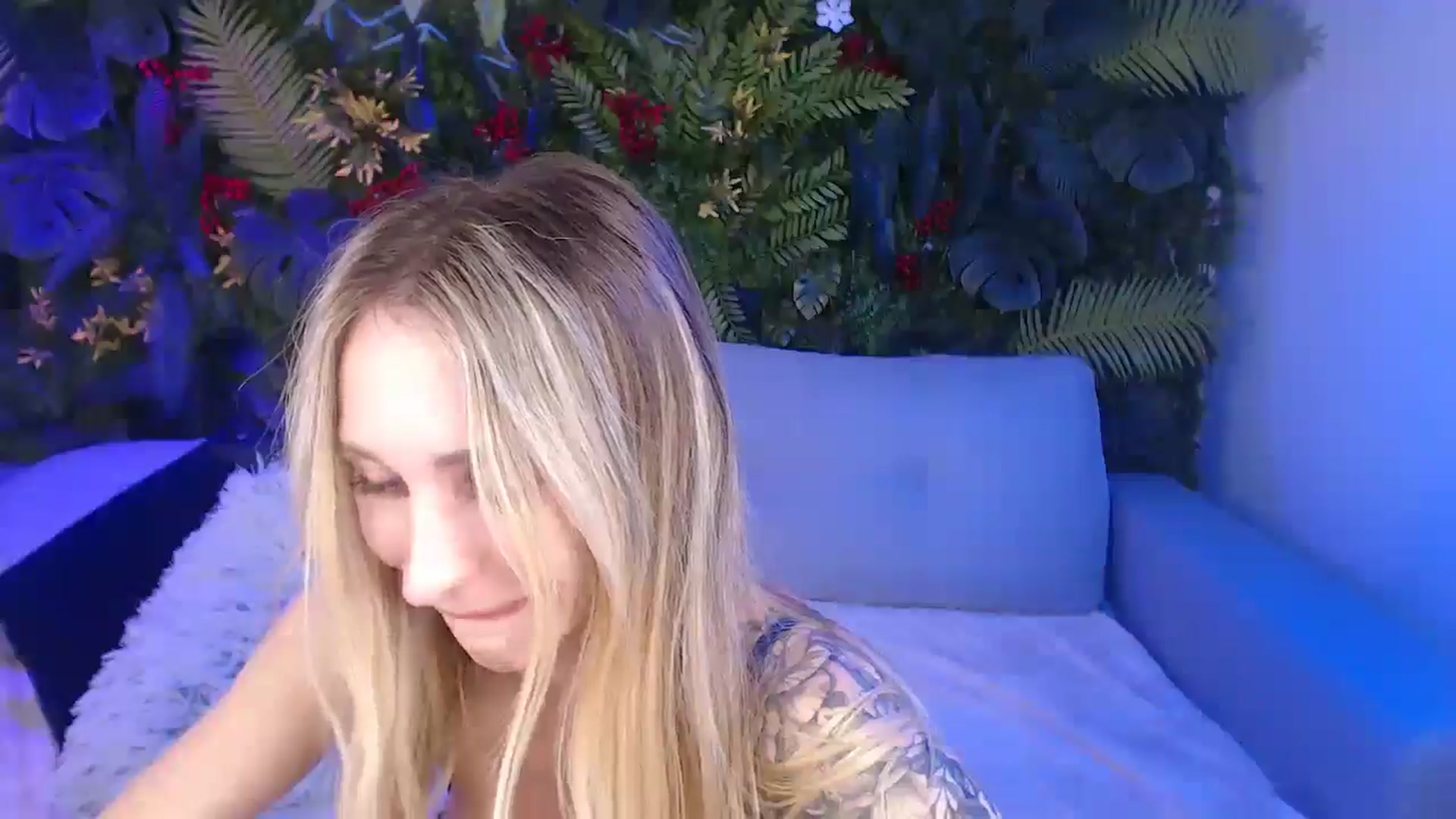 Gallery image thumbnail from Horny_Blond's myfreecams stream on, 03/05/2025, 12:56 image 11 of 20